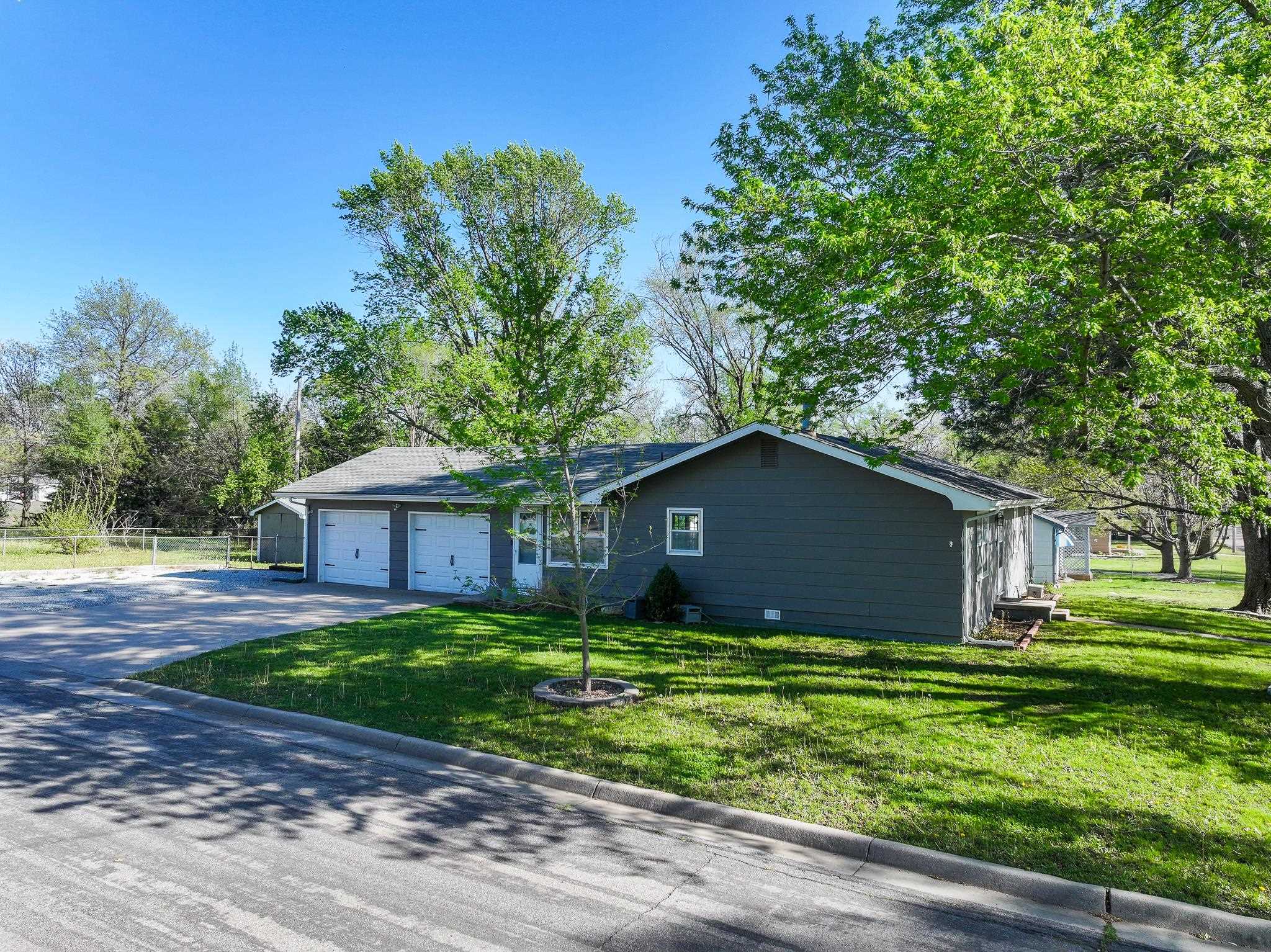 1132 N Orient Street El Dorado KS 67042