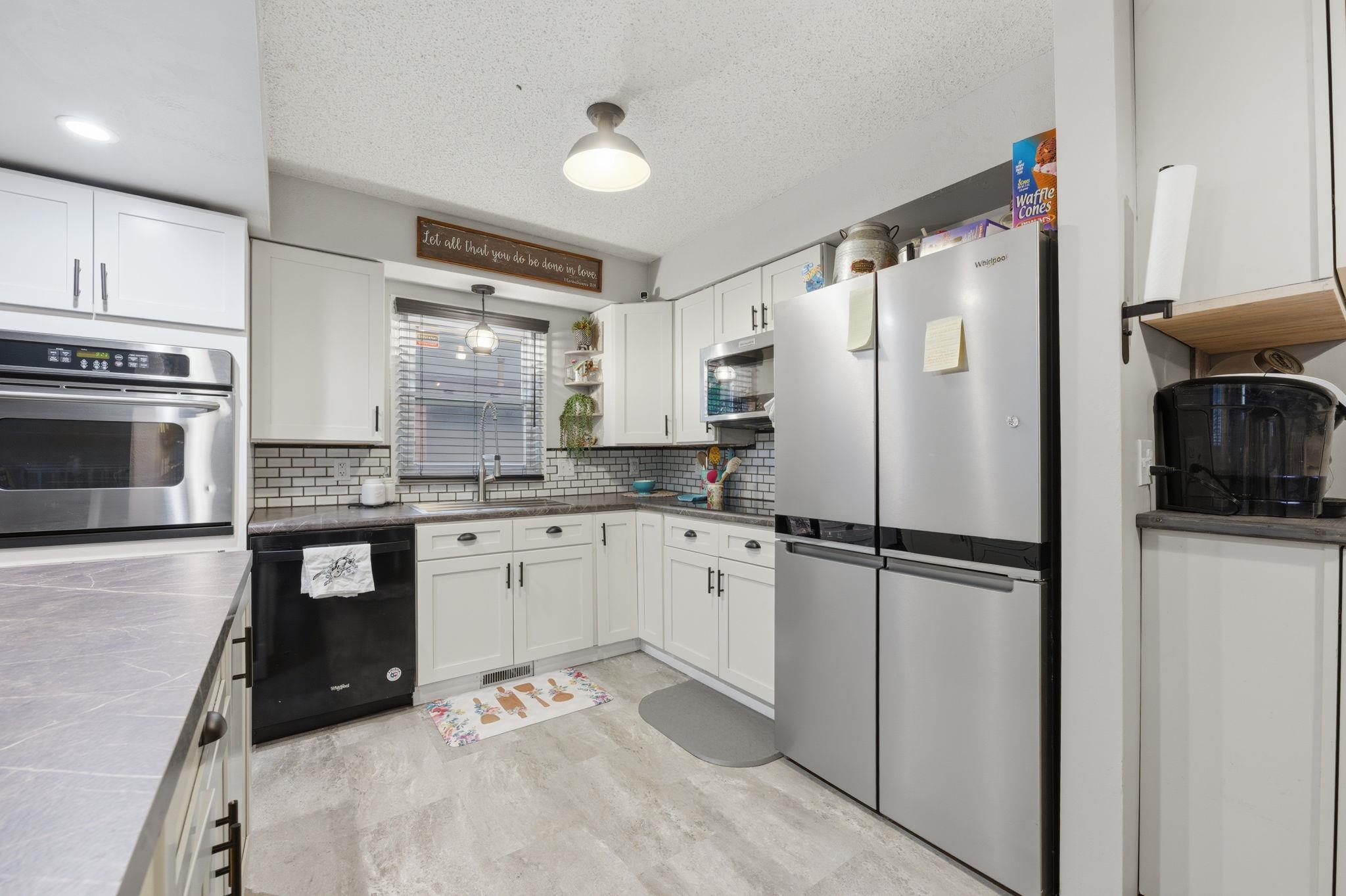 1121 N Hazelwood Lane Wichita KS 67212