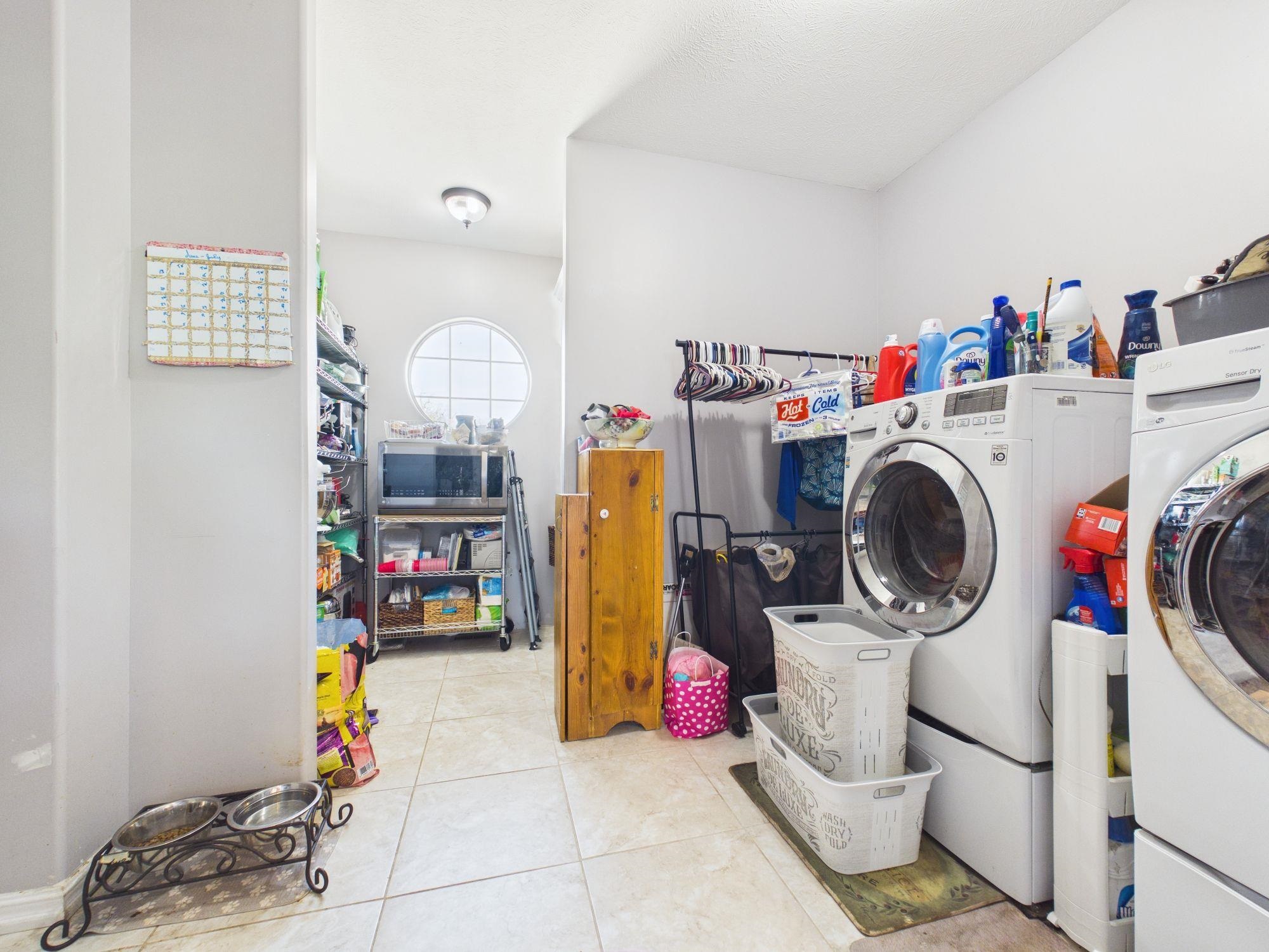 22015 W 101st Street N Mount Hope KS 67108