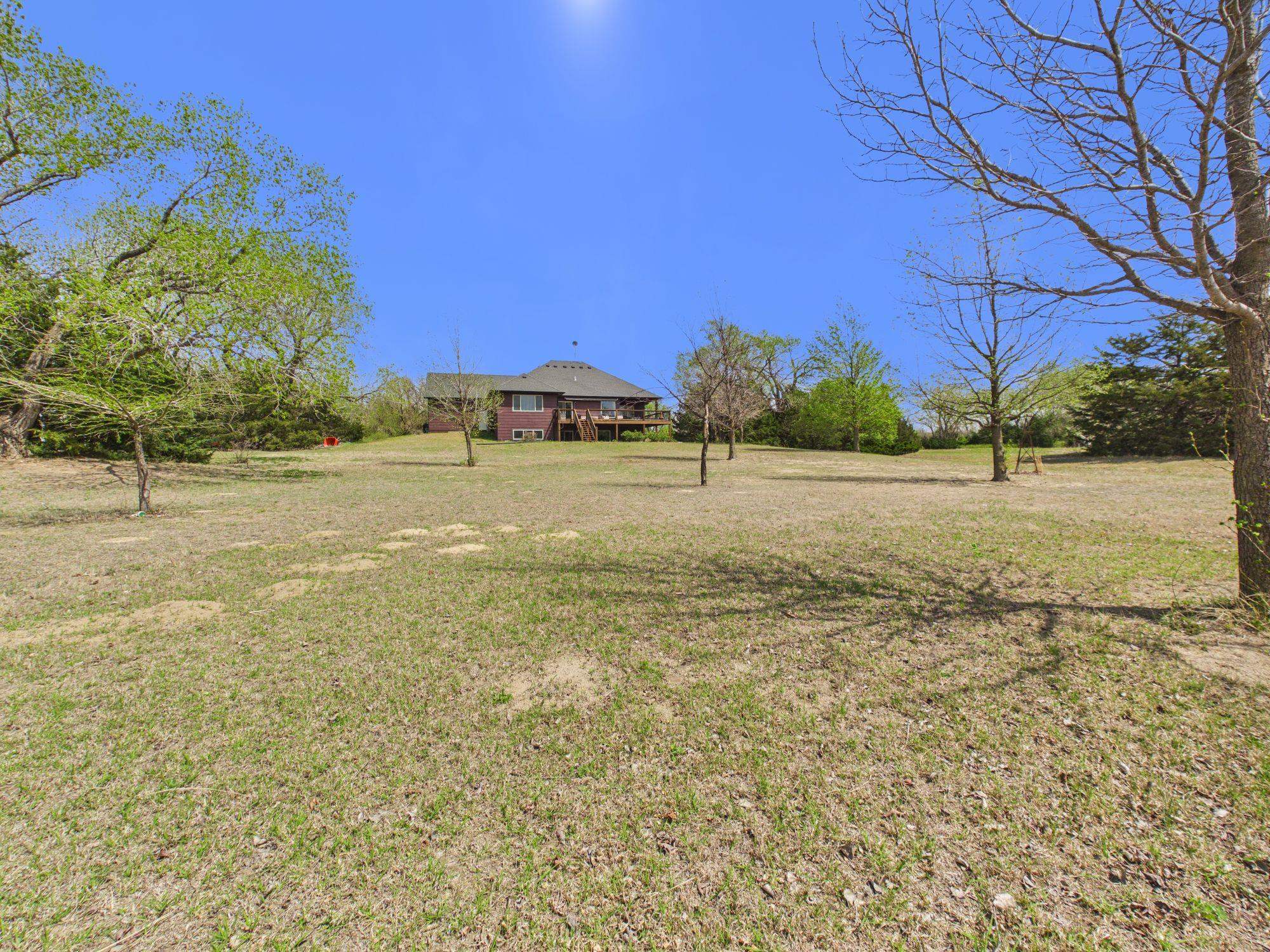 22015 W 101st Street N Mount Hope KS 67108