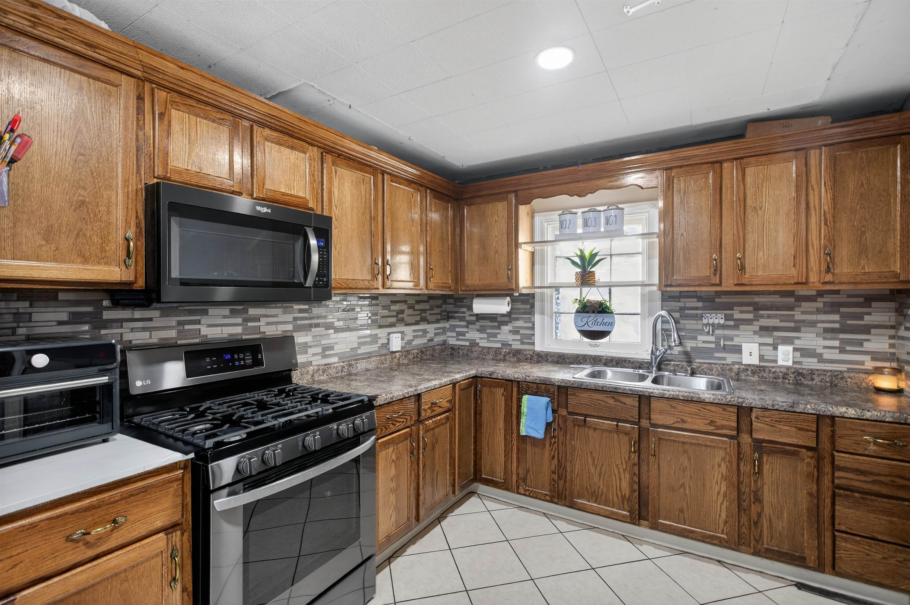 1847 N Market Street Wichita KS 67214