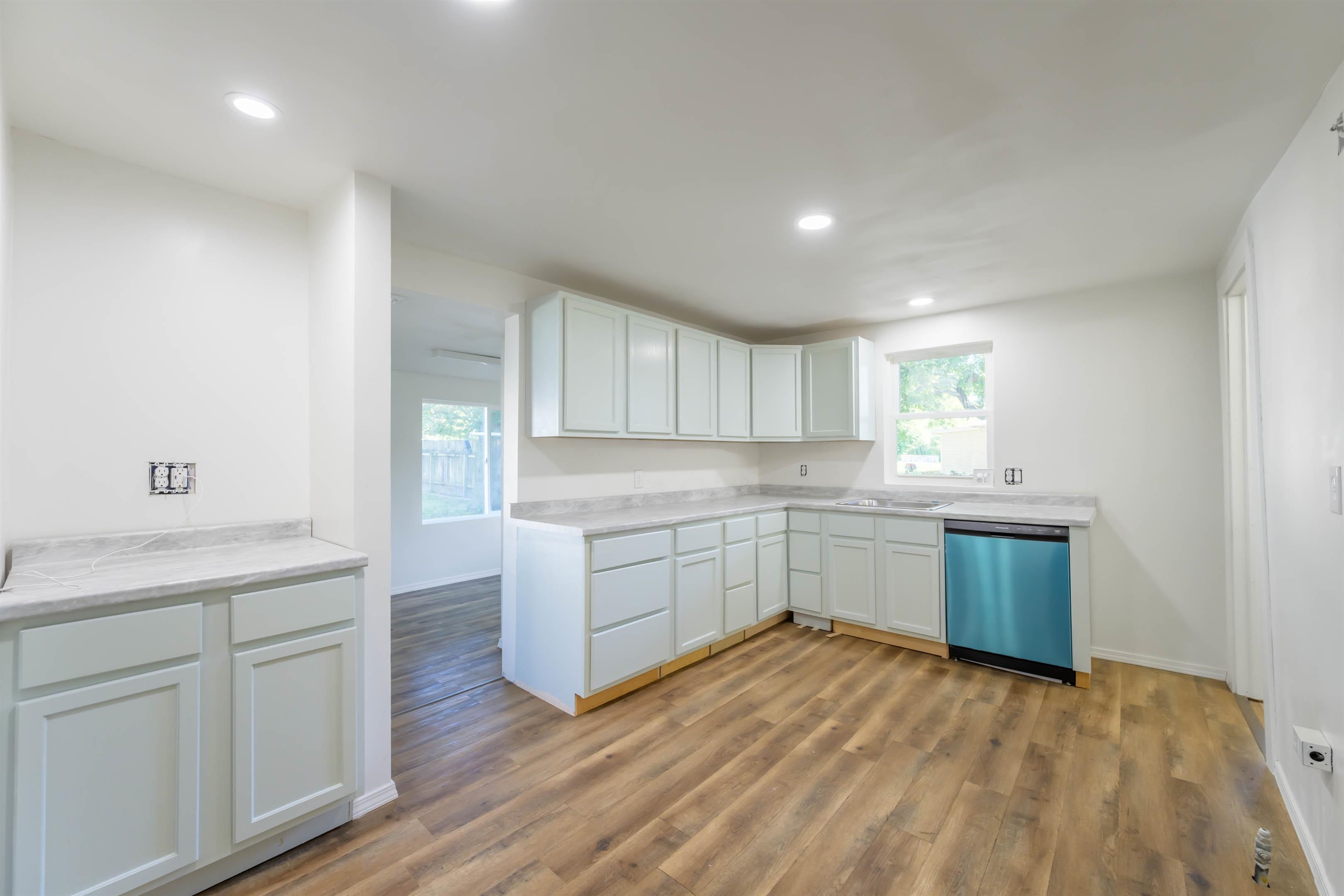 210 S Cedar Marion KS 66861-1328