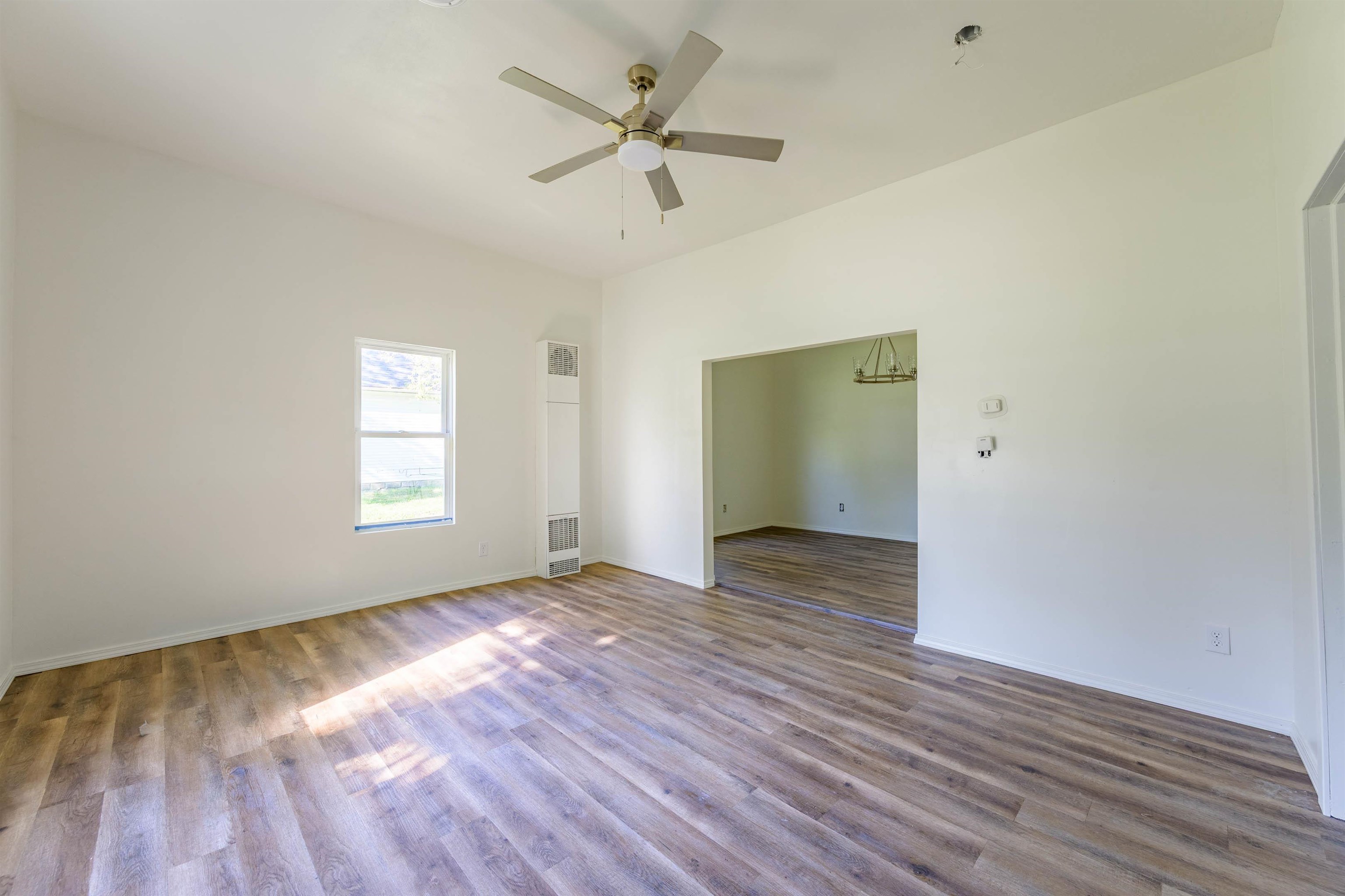 210 S Cedar Marion KS 66861-1328