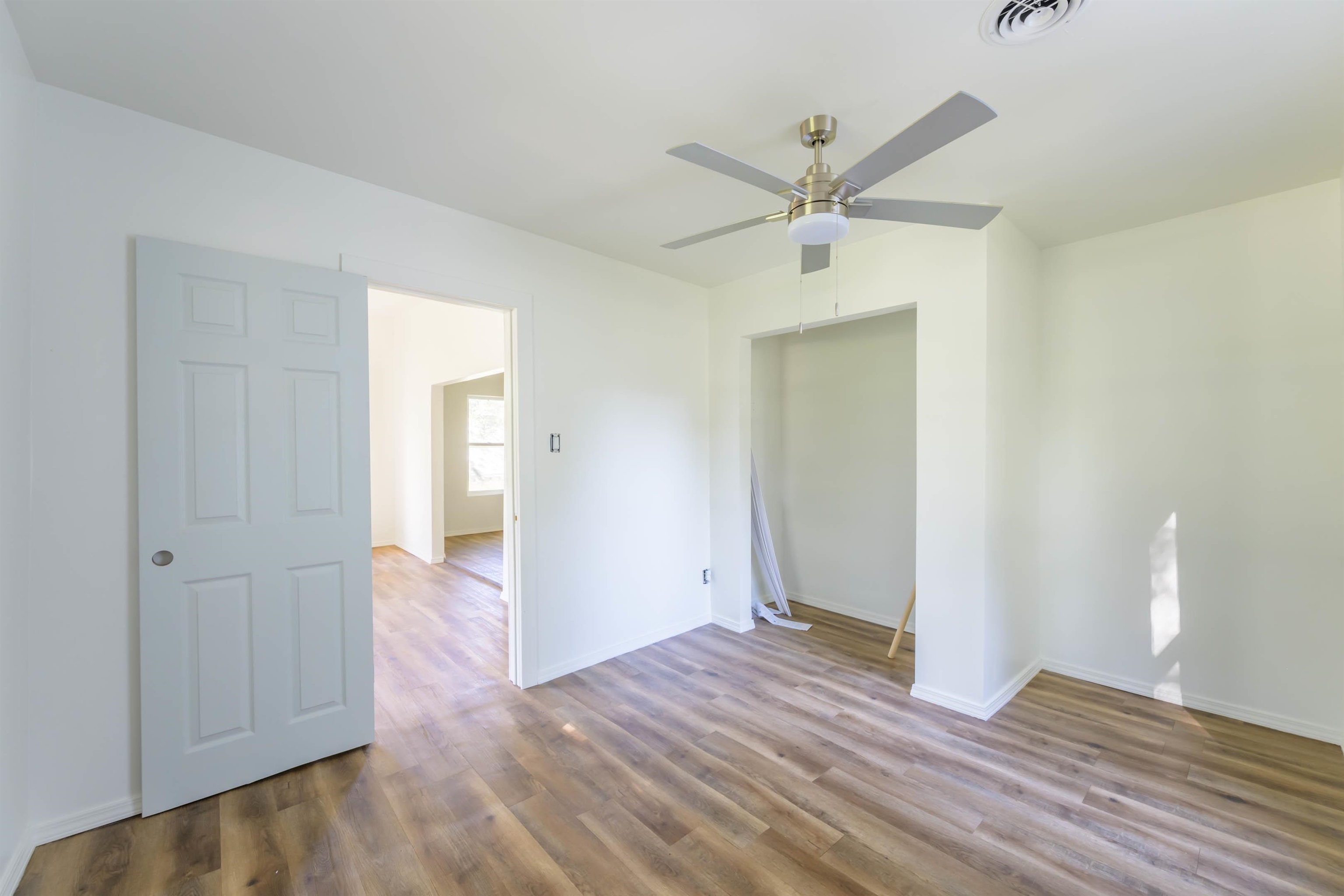 210 S Cedar Marion KS 66861-1328