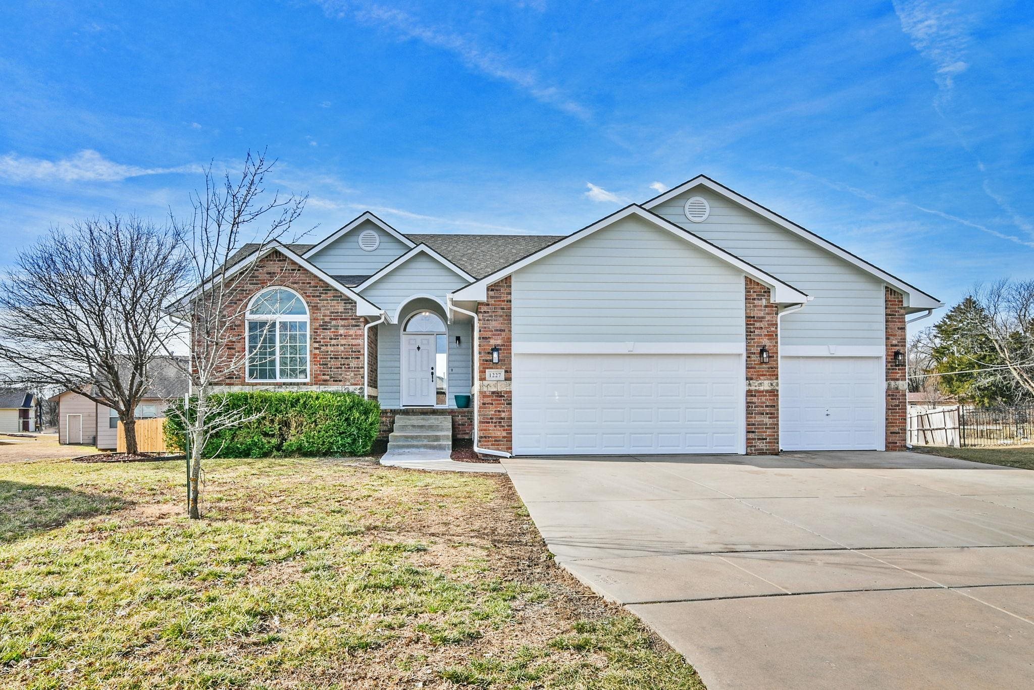 1227 S Horseback Court Wichita KS 67230