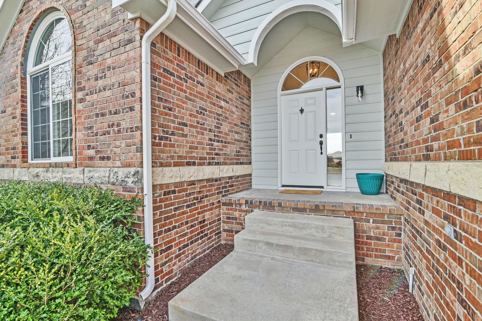 1227 S Horseback Court Wichita KS 67230