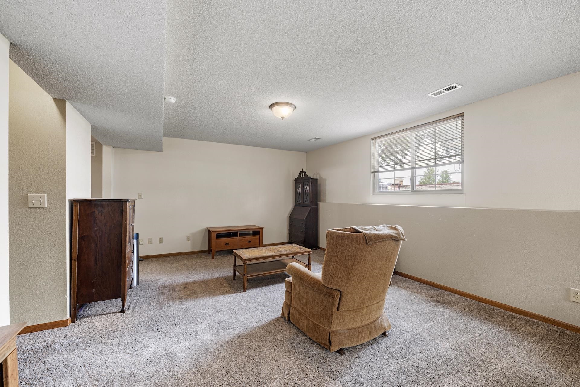 2037 N Ruger Circle Andover KS 67002-8102