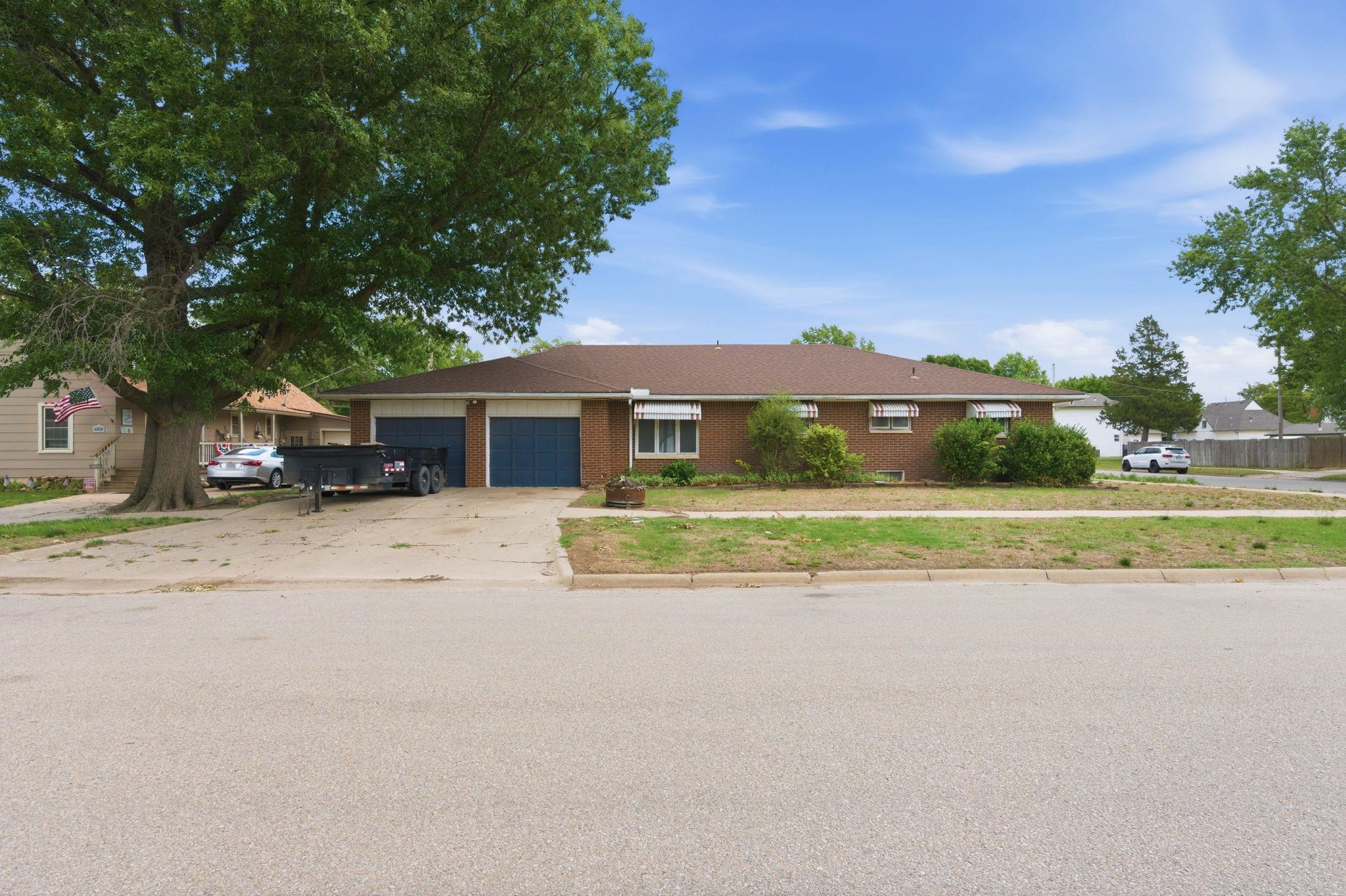 326 W 3rd Avenue Cheney KS 67025