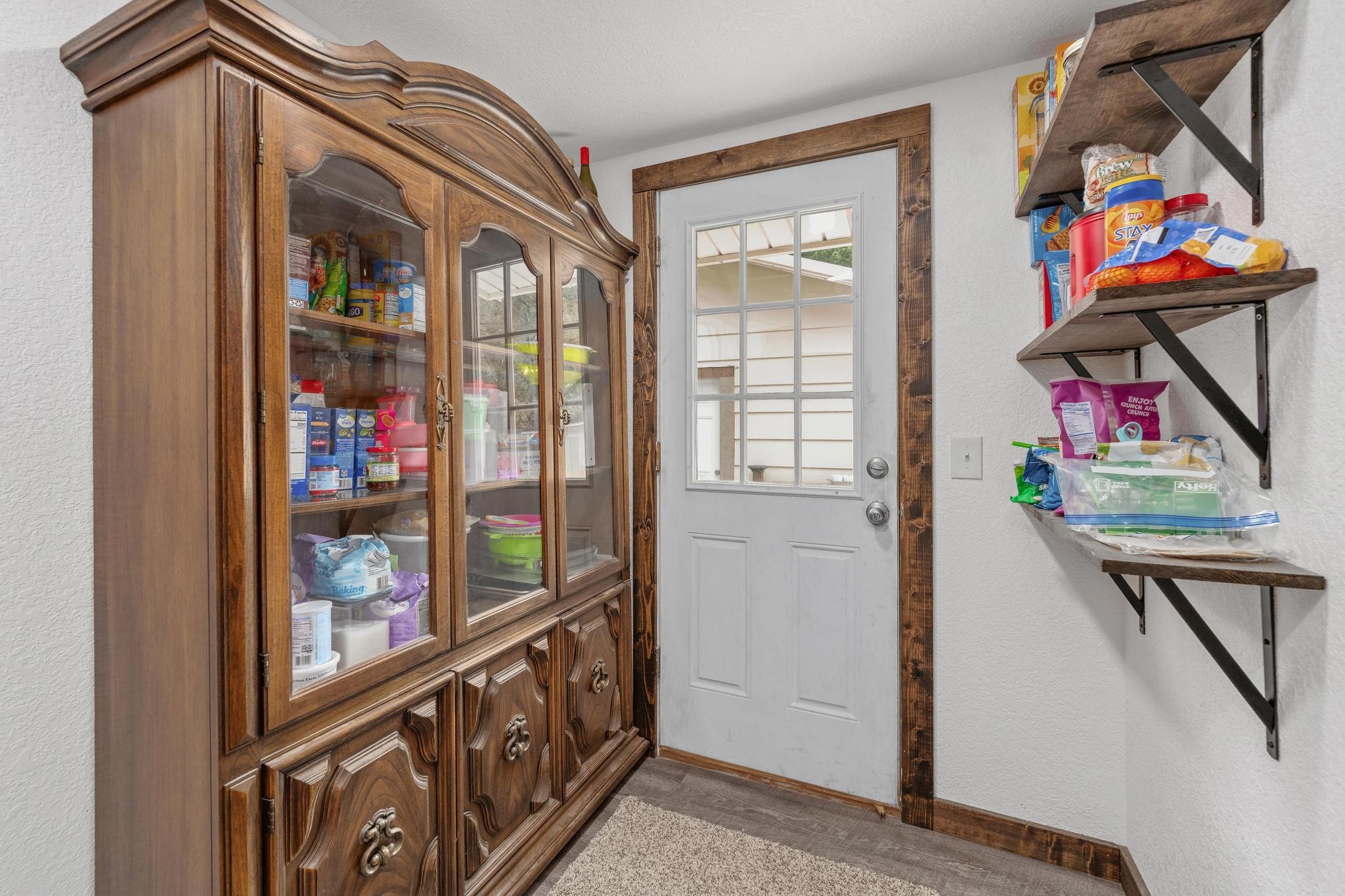 320 N Poplar Douglass KS 67039