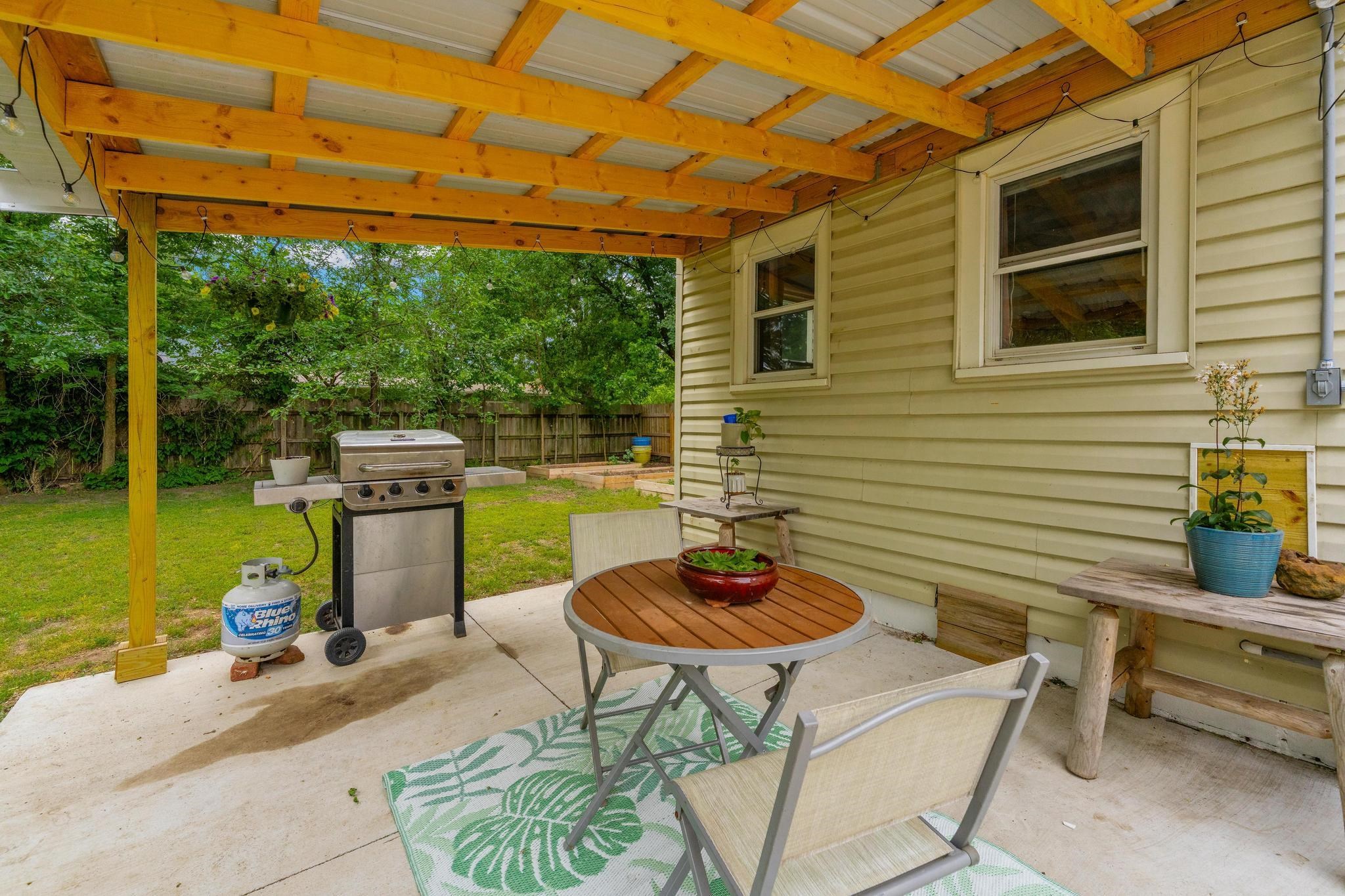 320 N Poplar Douglass KS 67039