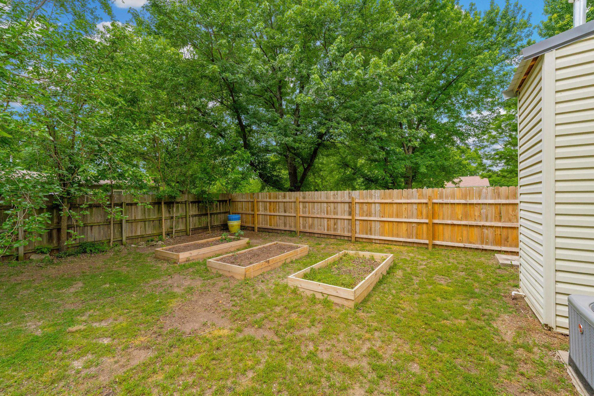 320 N Poplar Douglass KS 67039