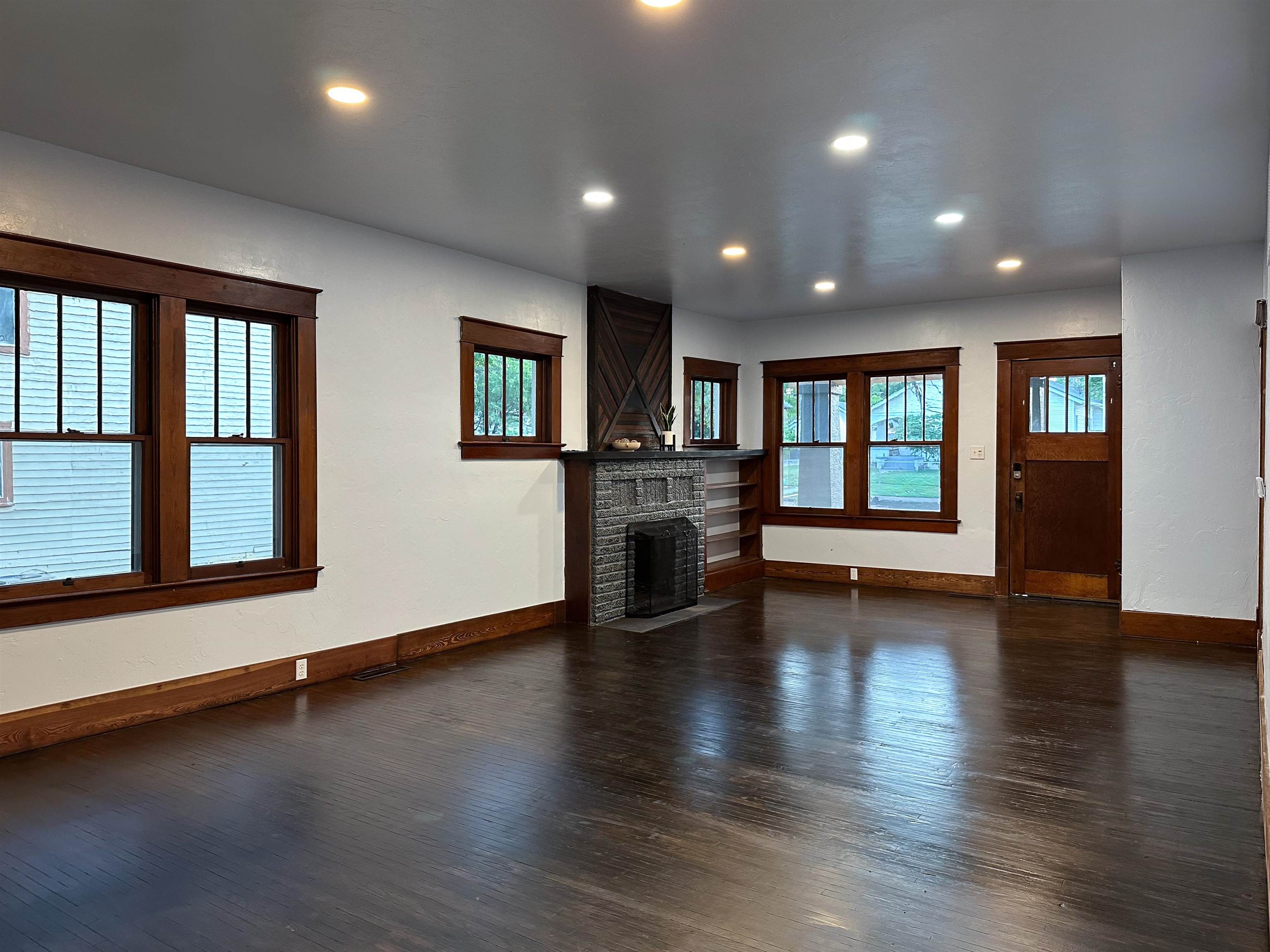 616 N 4th Street Arkansas City KS 67005