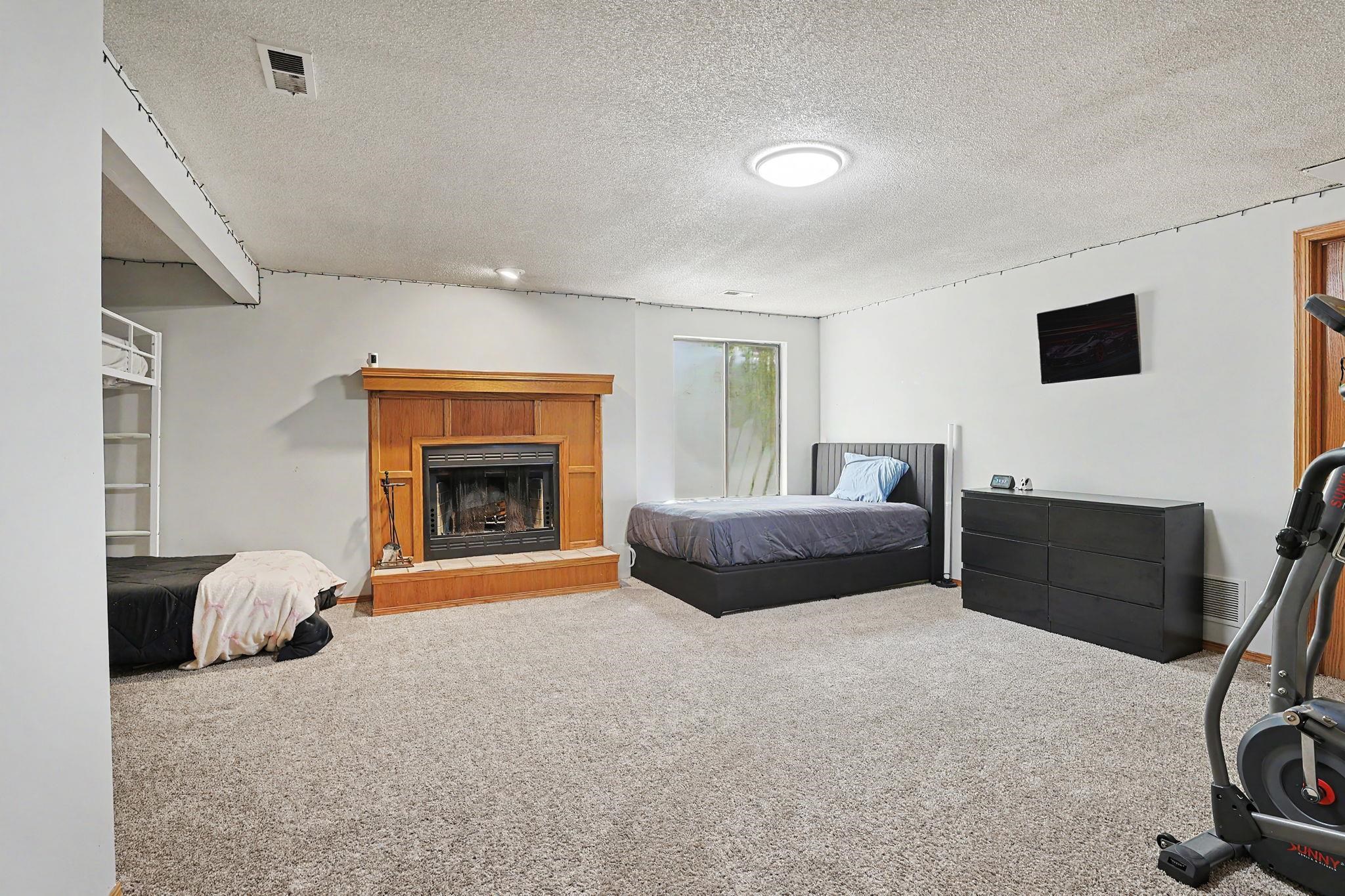 10013 E Bayley Street Wichita KS 67207-3912