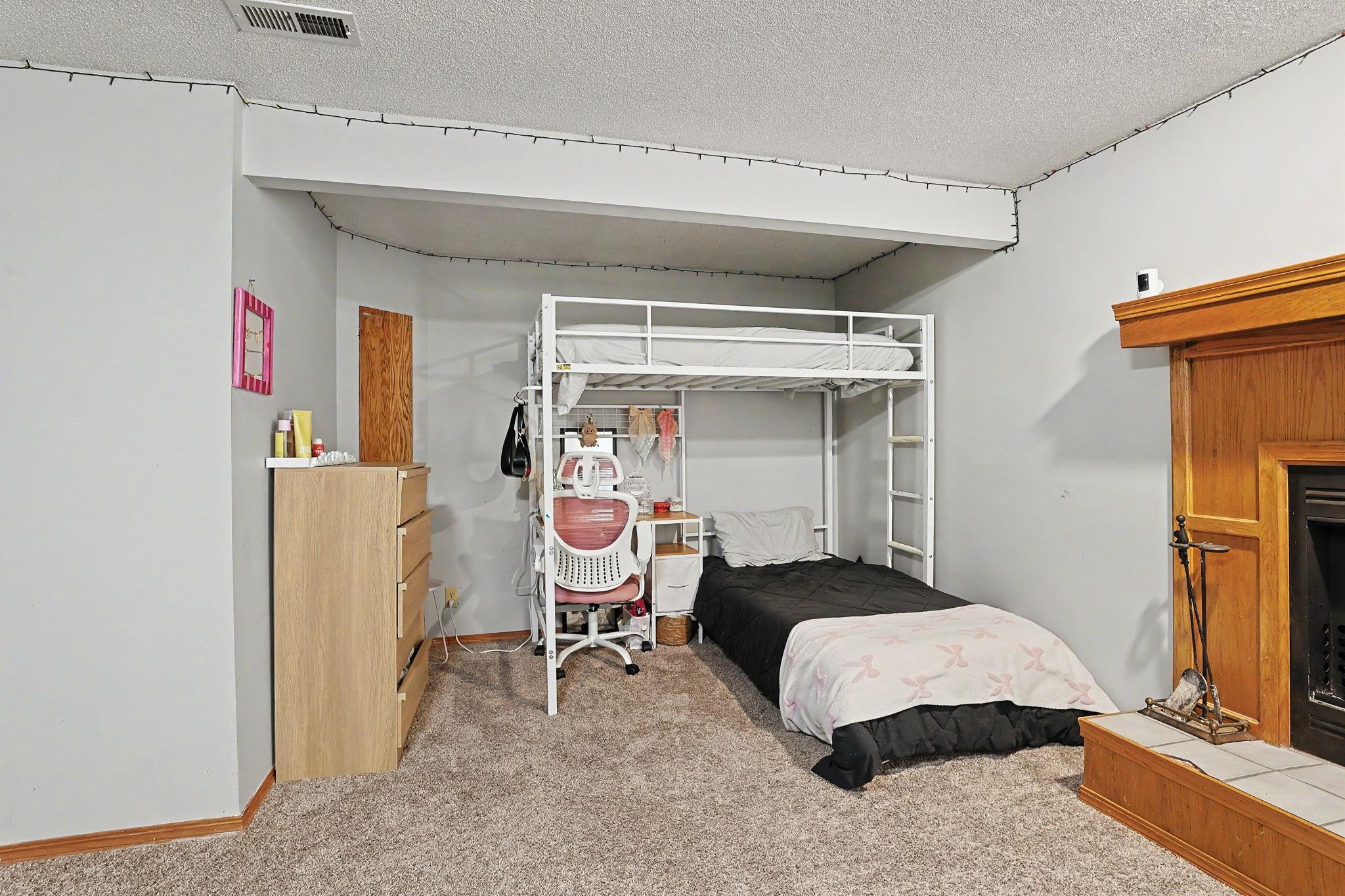 10013 E Bayley Street Wichita KS 67207-3912