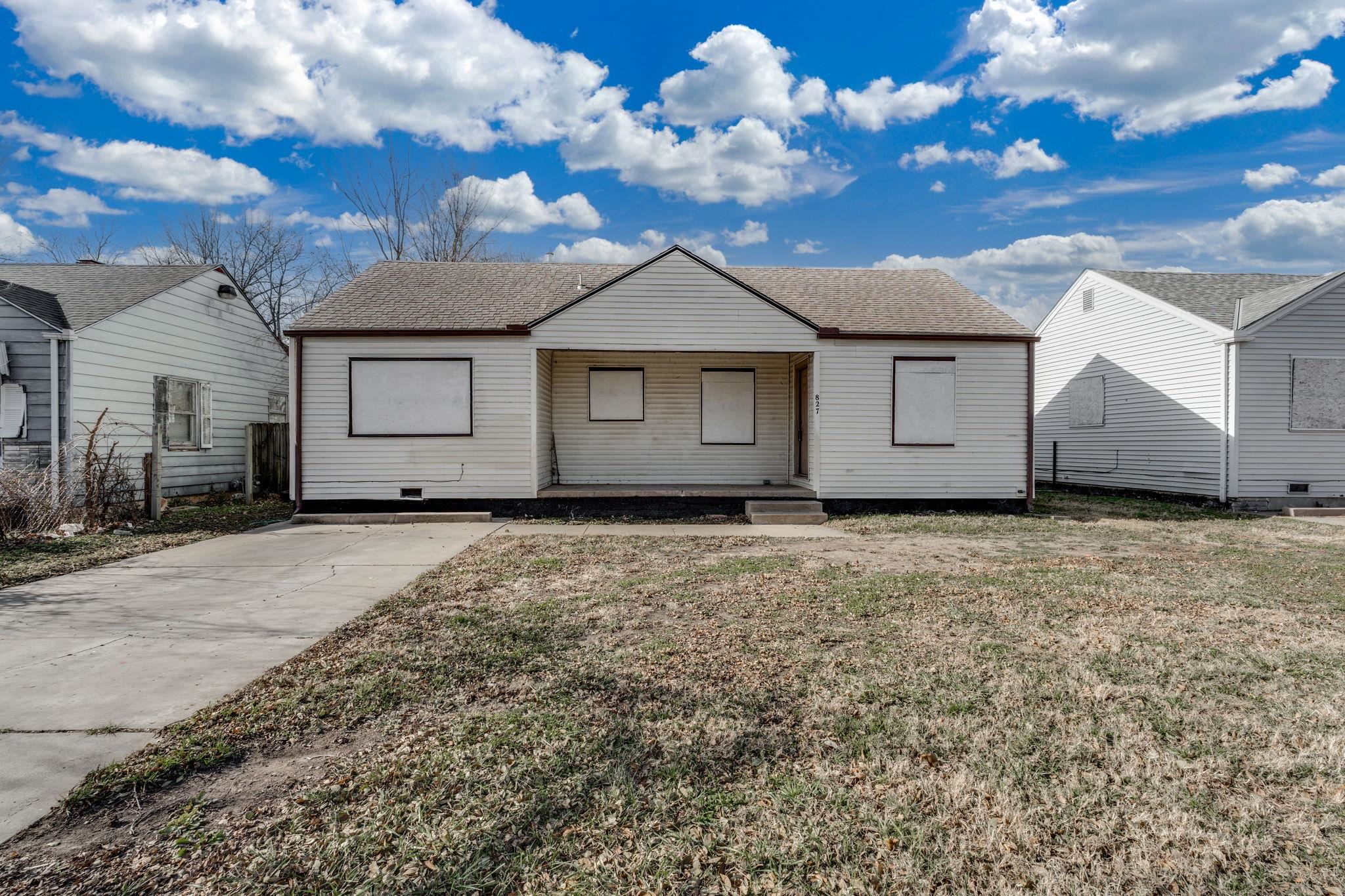827 N Poplar Street Wichita KS 67214