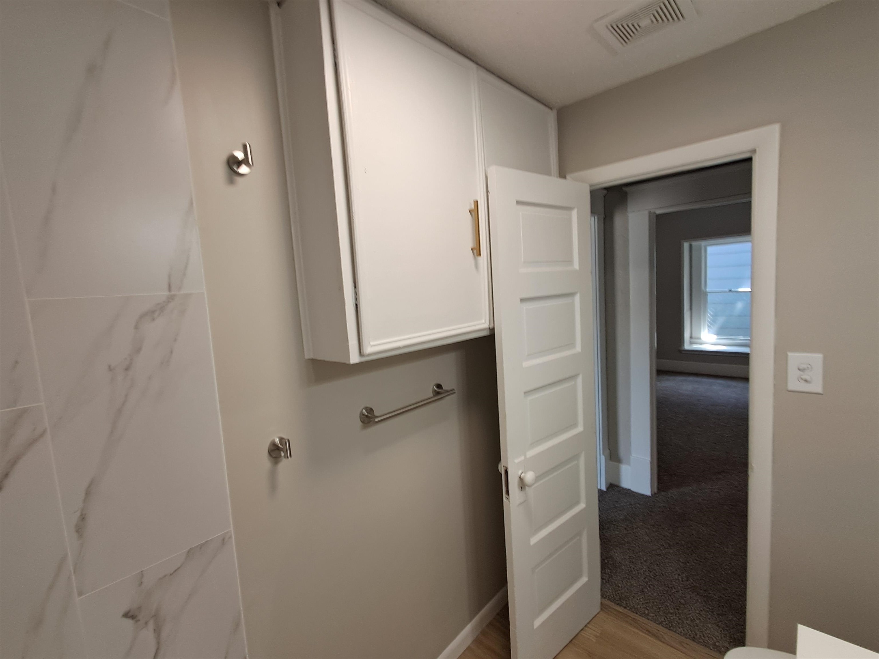 2260 N Woodland Wichita KS 67204