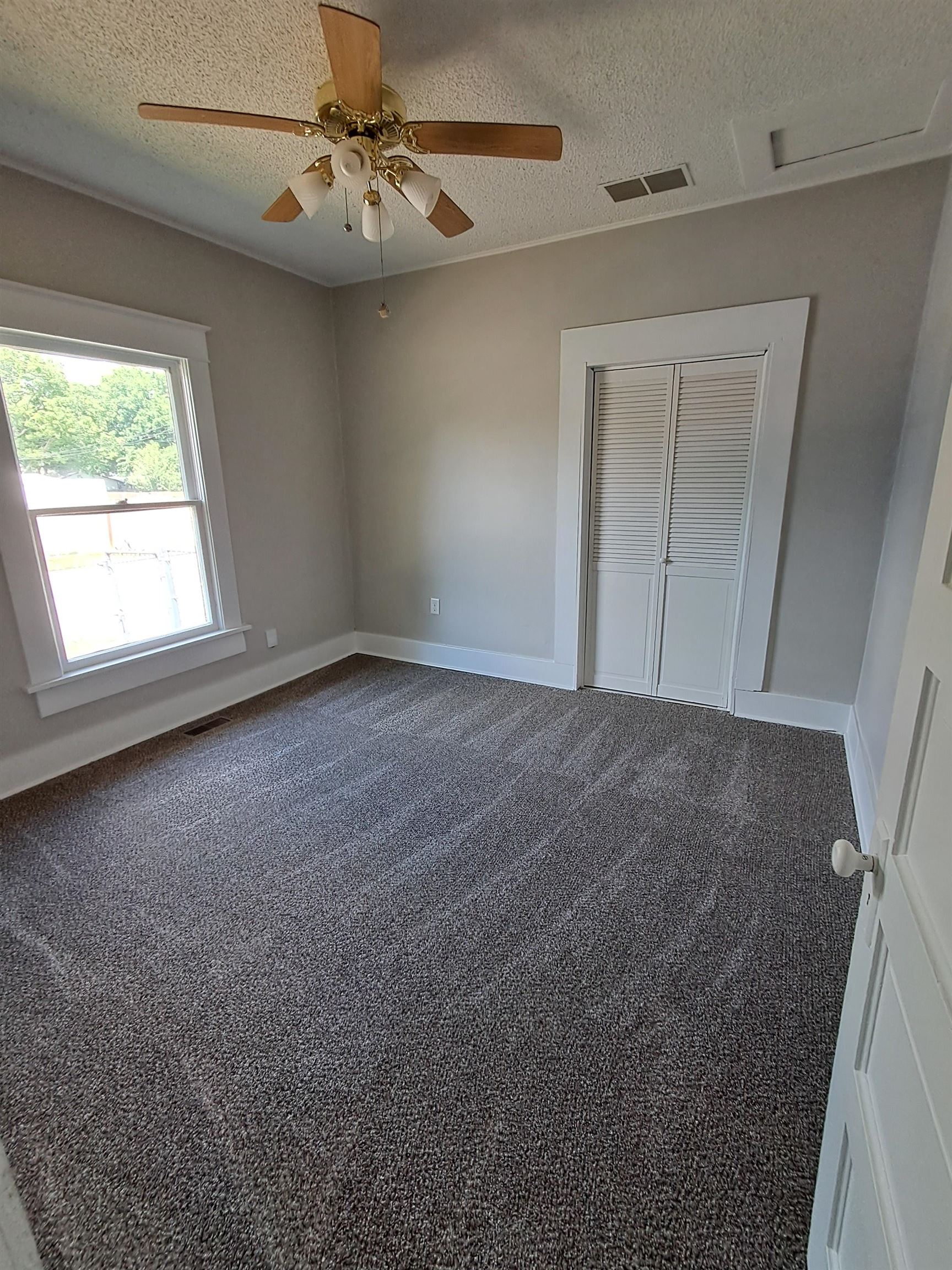 2260 N Woodland Wichita KS 67204