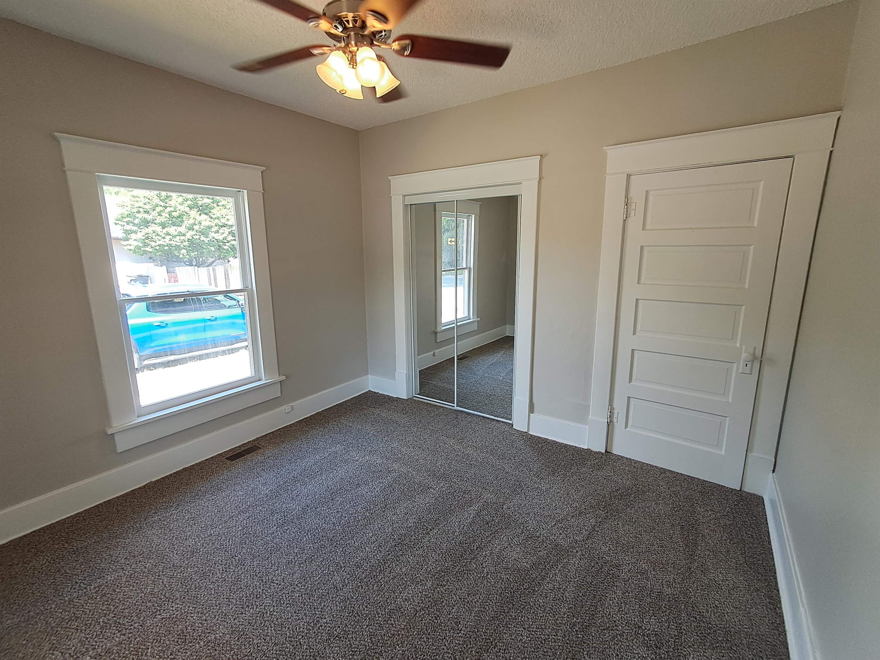 2260 N Woodland Wichita KS 67204