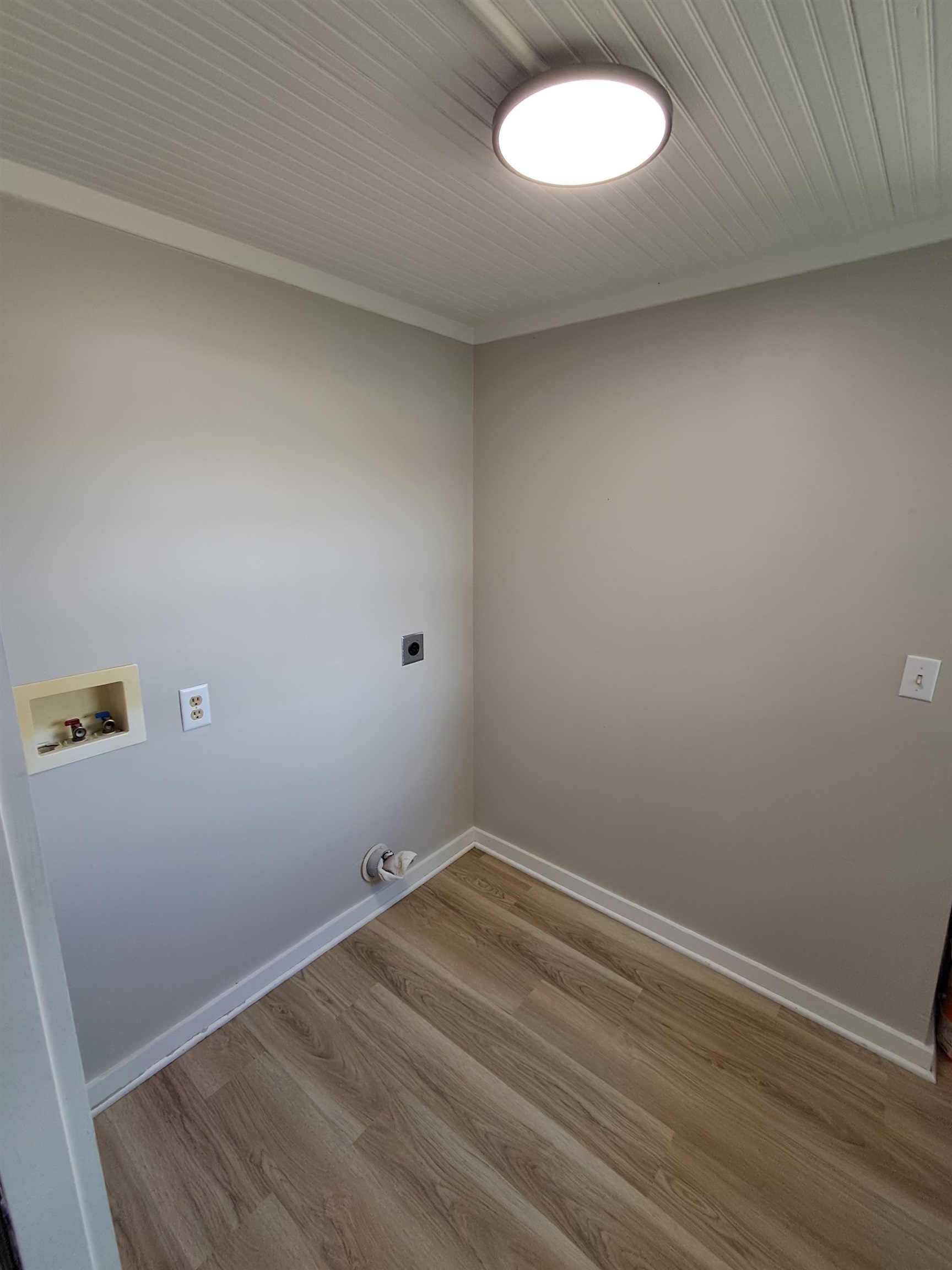 2260 N Woodland Wichita KS 67204