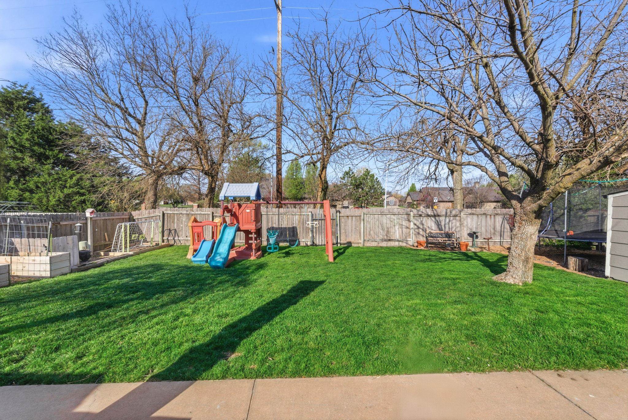 1007 N Pine Grove Street Wichita KS 67212