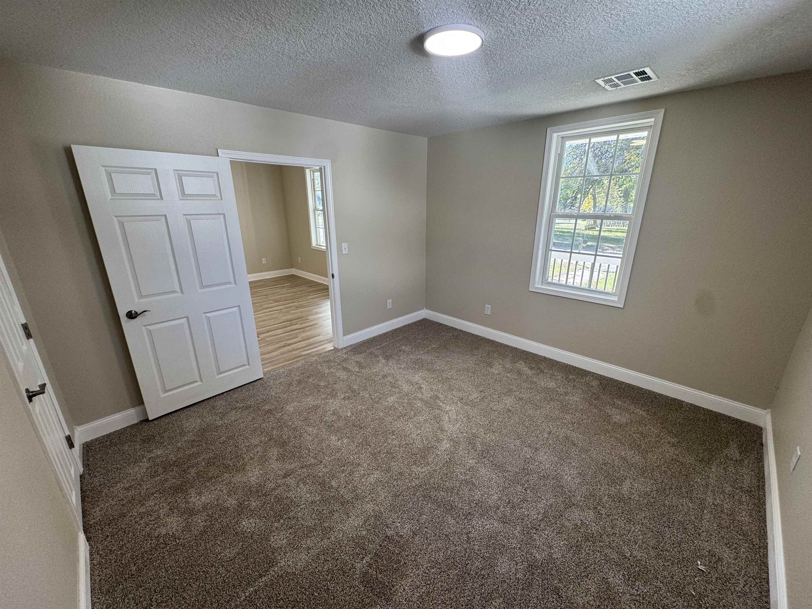 402 N Sycamore Eureka KS 67045