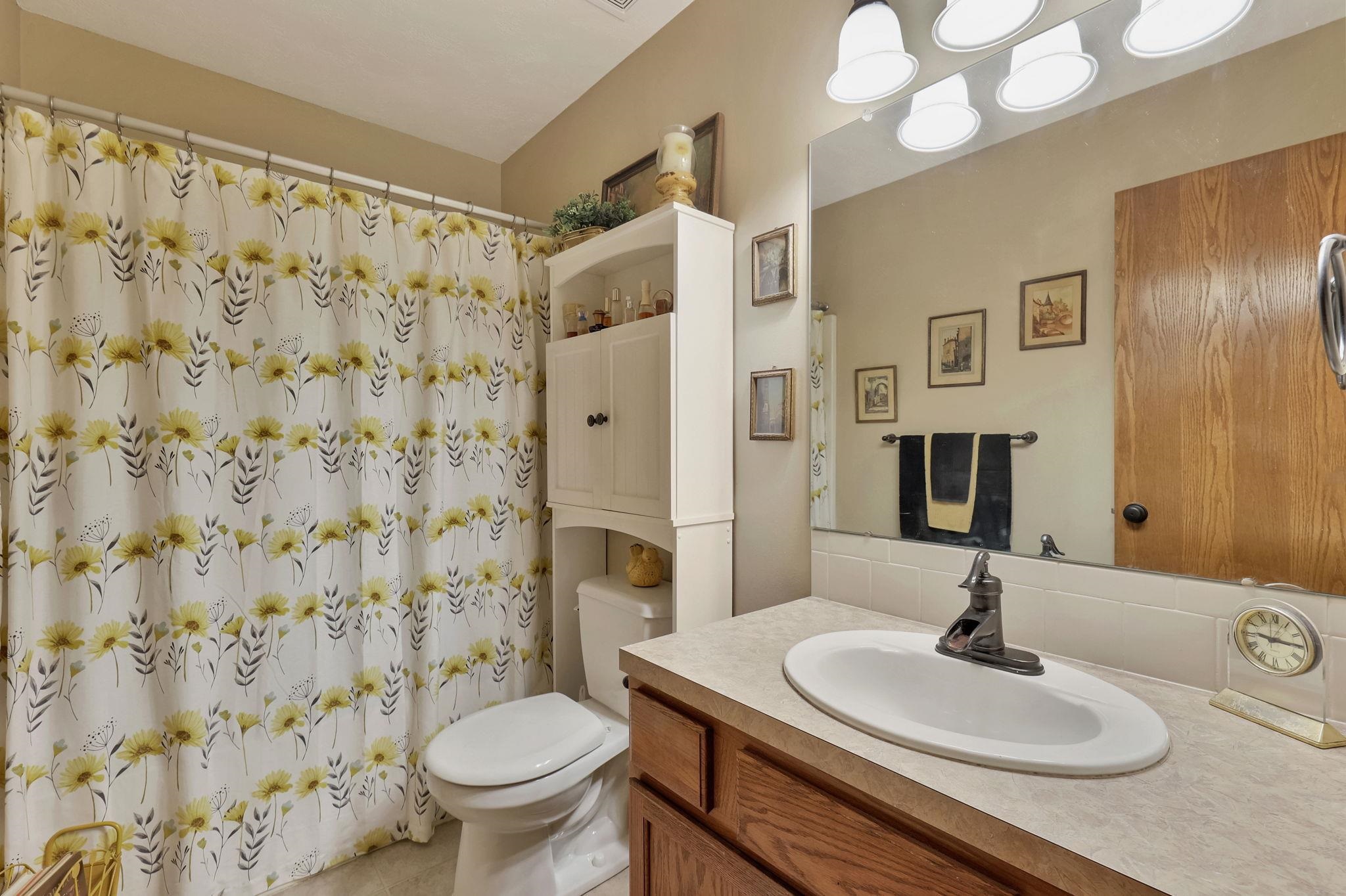 1947 N Marlin Court Andover KS 67002