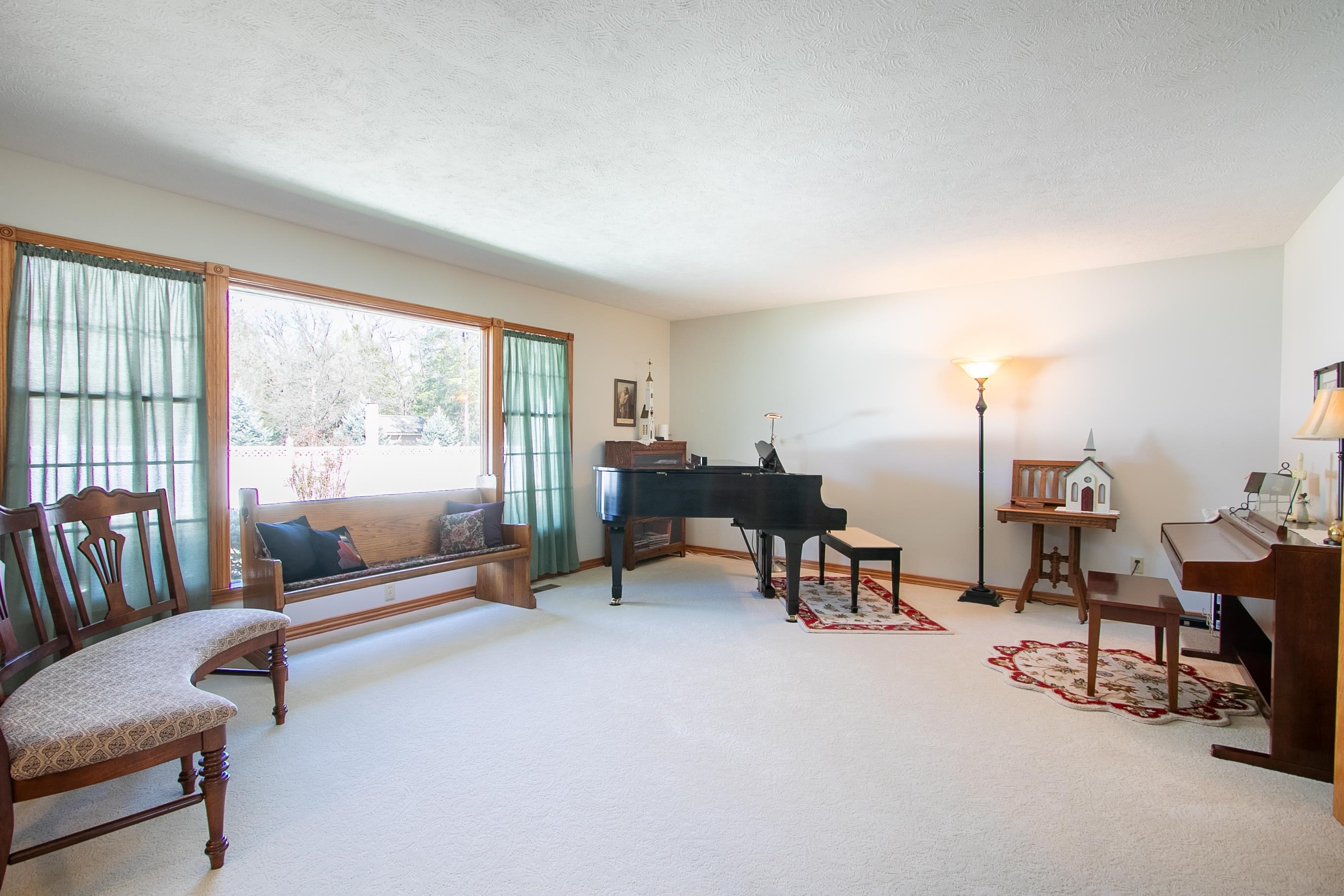 514 W 12th Street Newton KS 67114