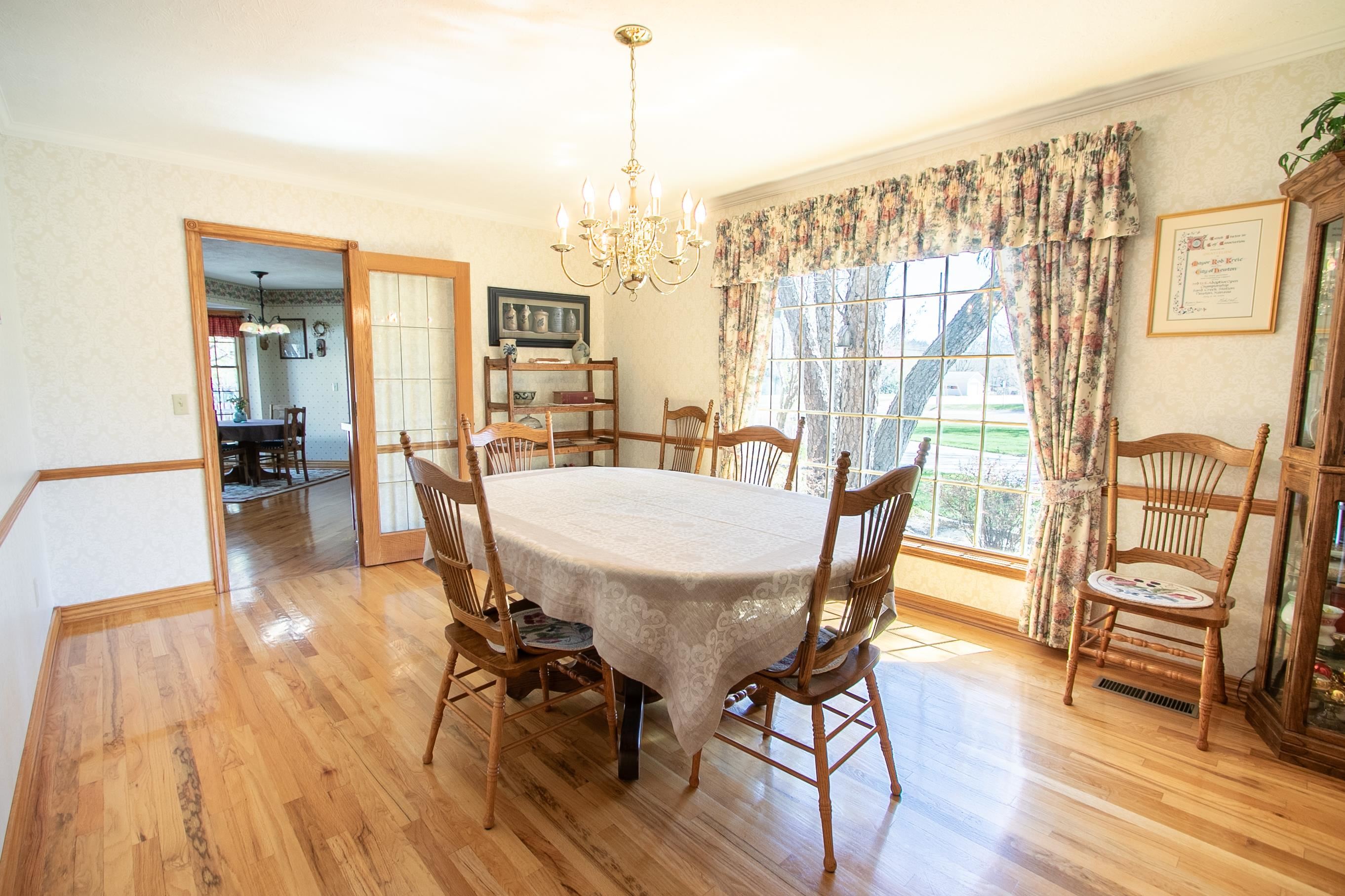 514 W 12th Street Newton KS 67114