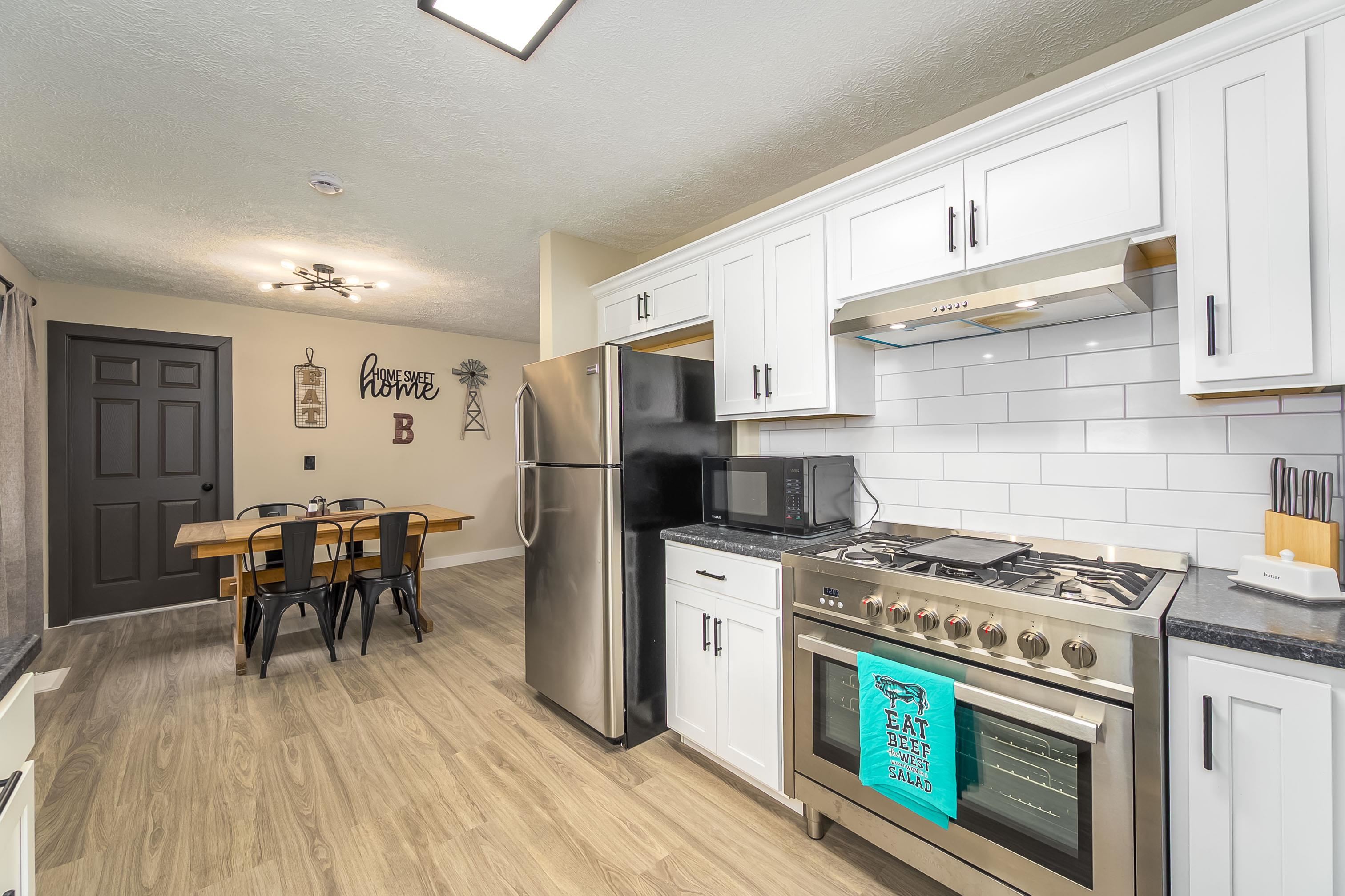 1227 W 19th Avenue Hutchinson KS 67502-3511