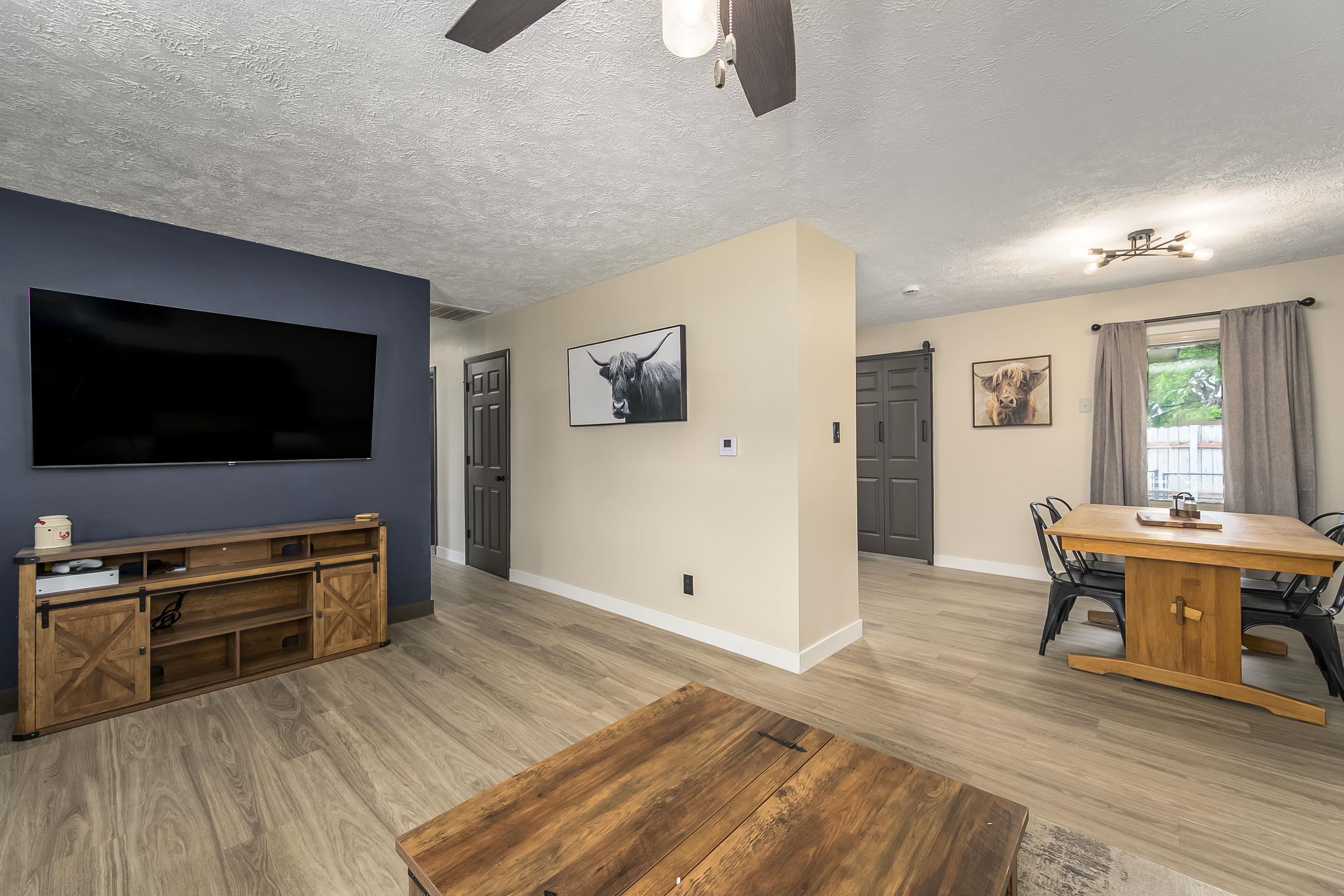 1227 W 19th Avenue Hutchinson KS 67502-3511