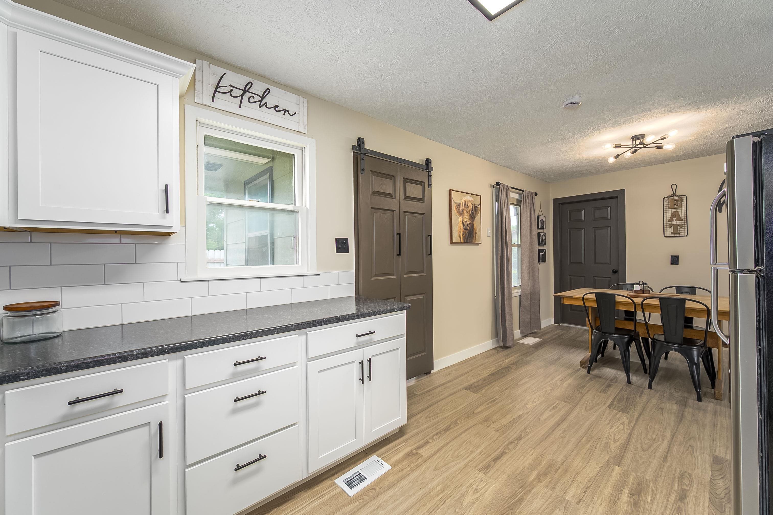 1227 W 19th Avenue Hutchinson KS 67502-3511