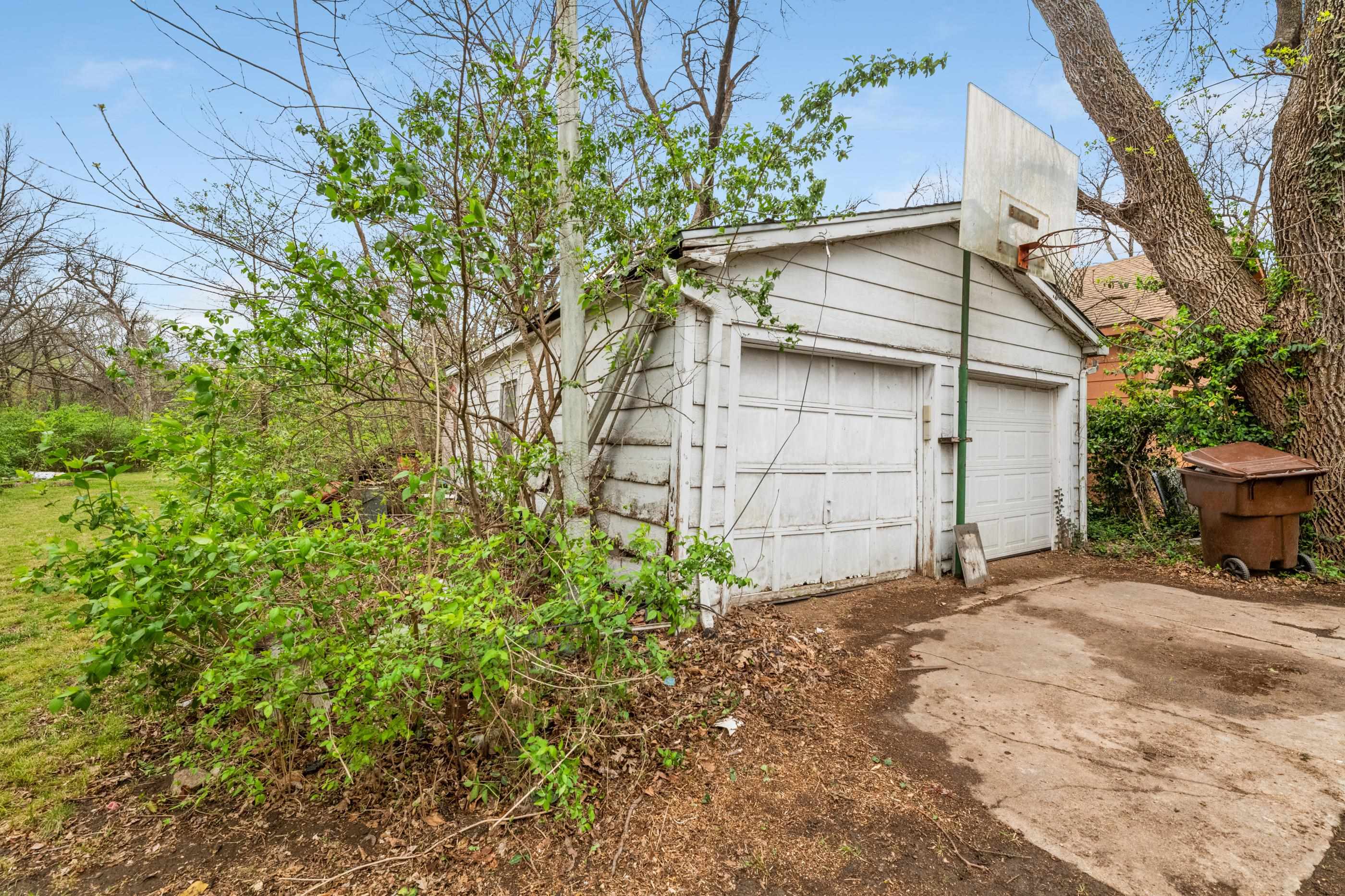 1315 W 35th Street N Wichita KS 67204