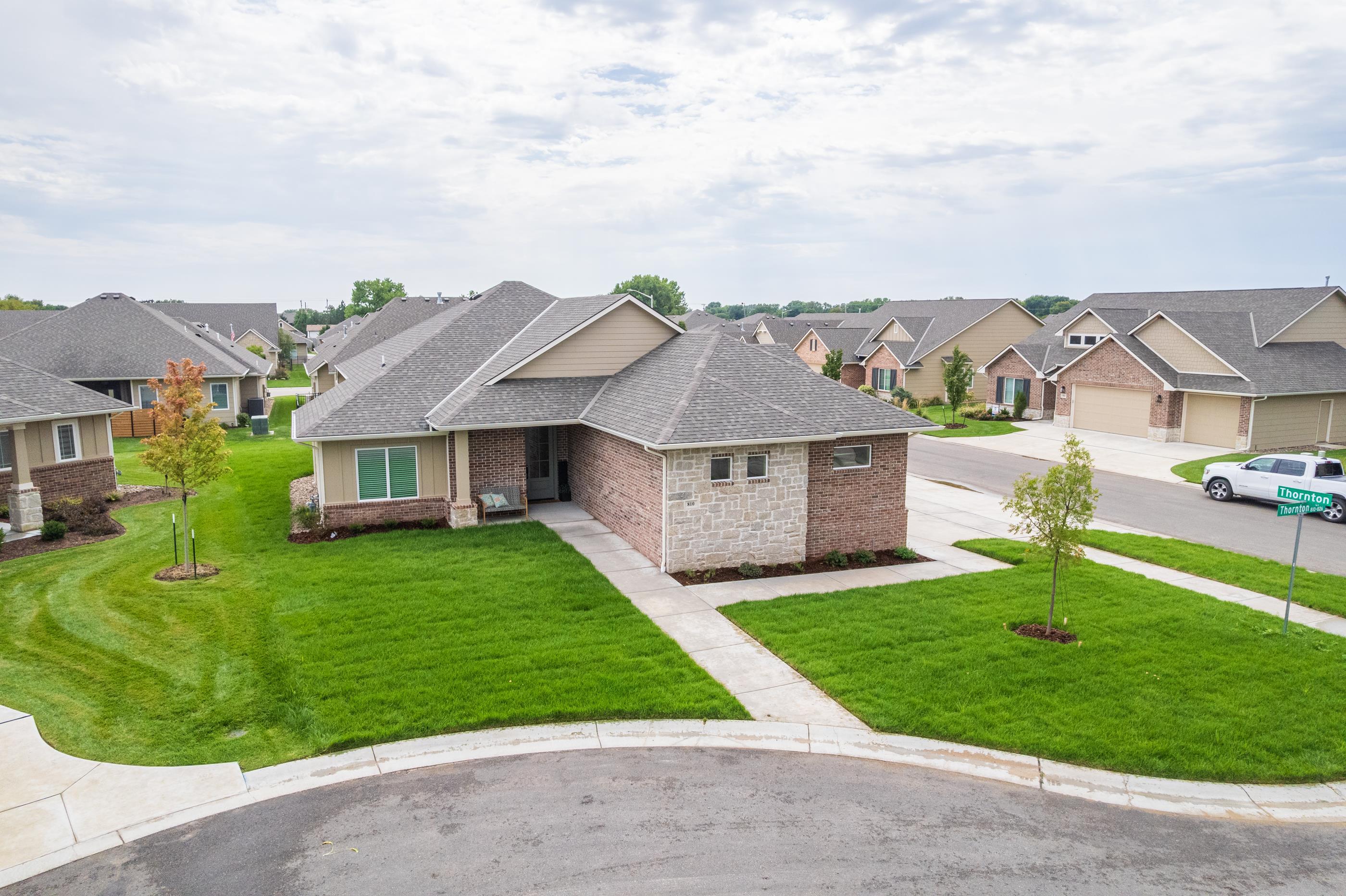 810 N Thornton Court Wichita KS 67235
