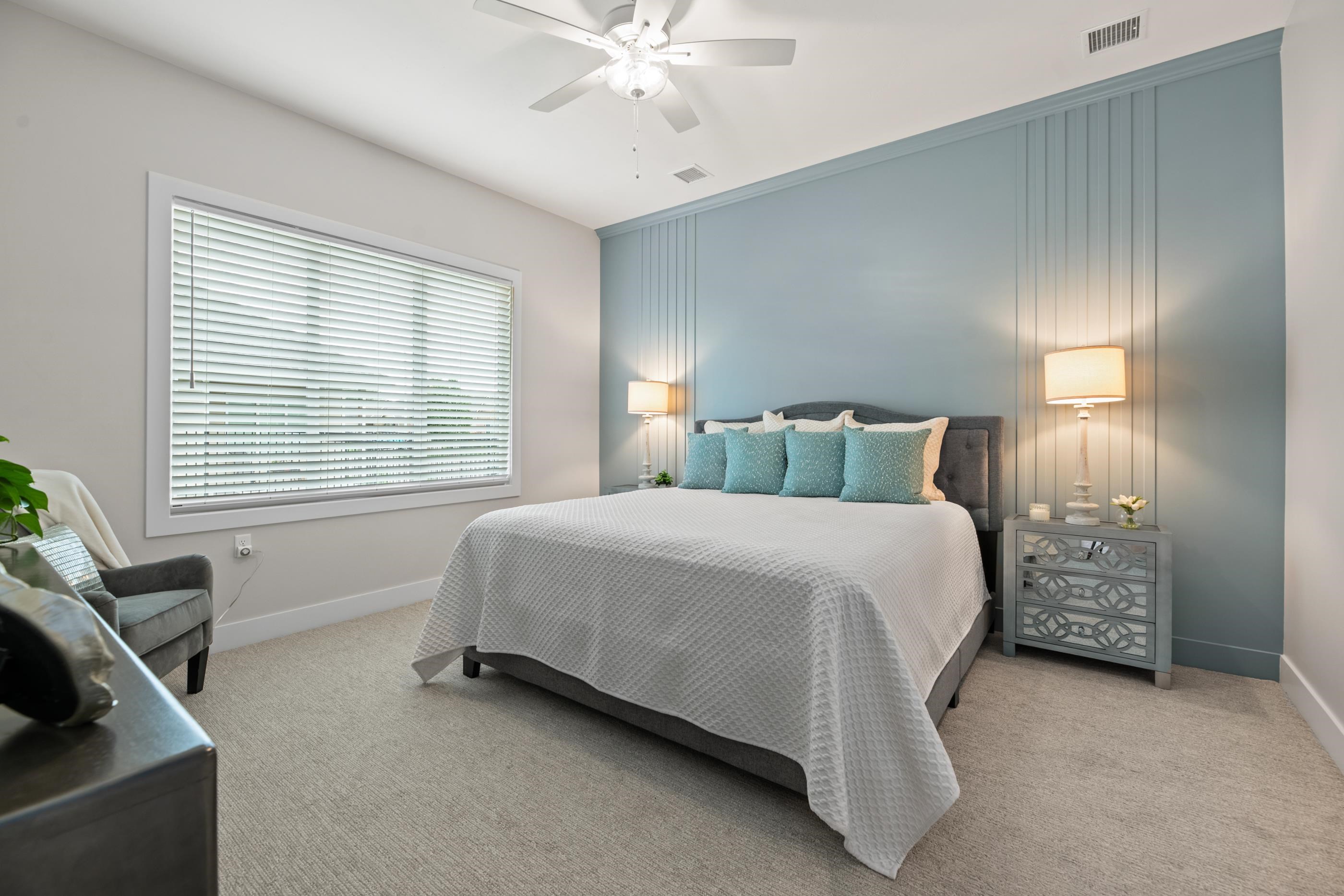 810 N Thornton Court Wichita KS 67235