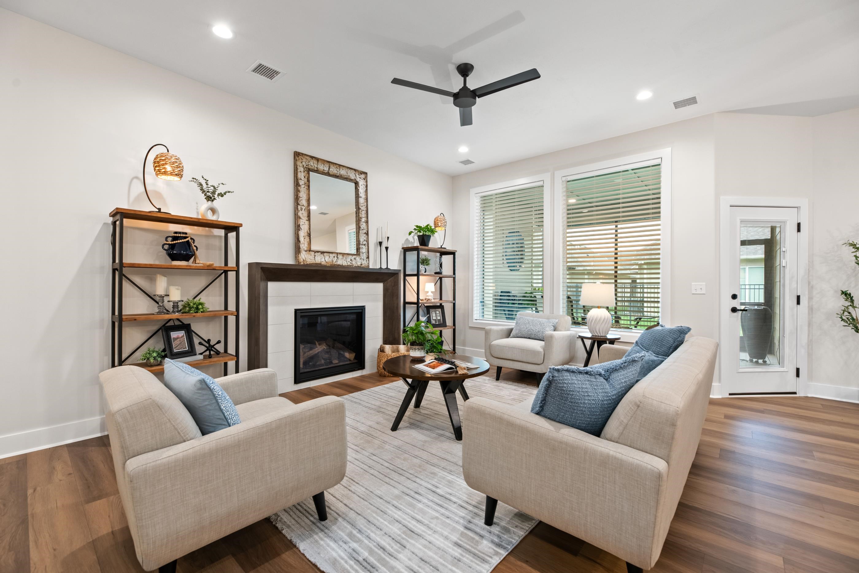 810 N Thornton Court Wichita KS 67235