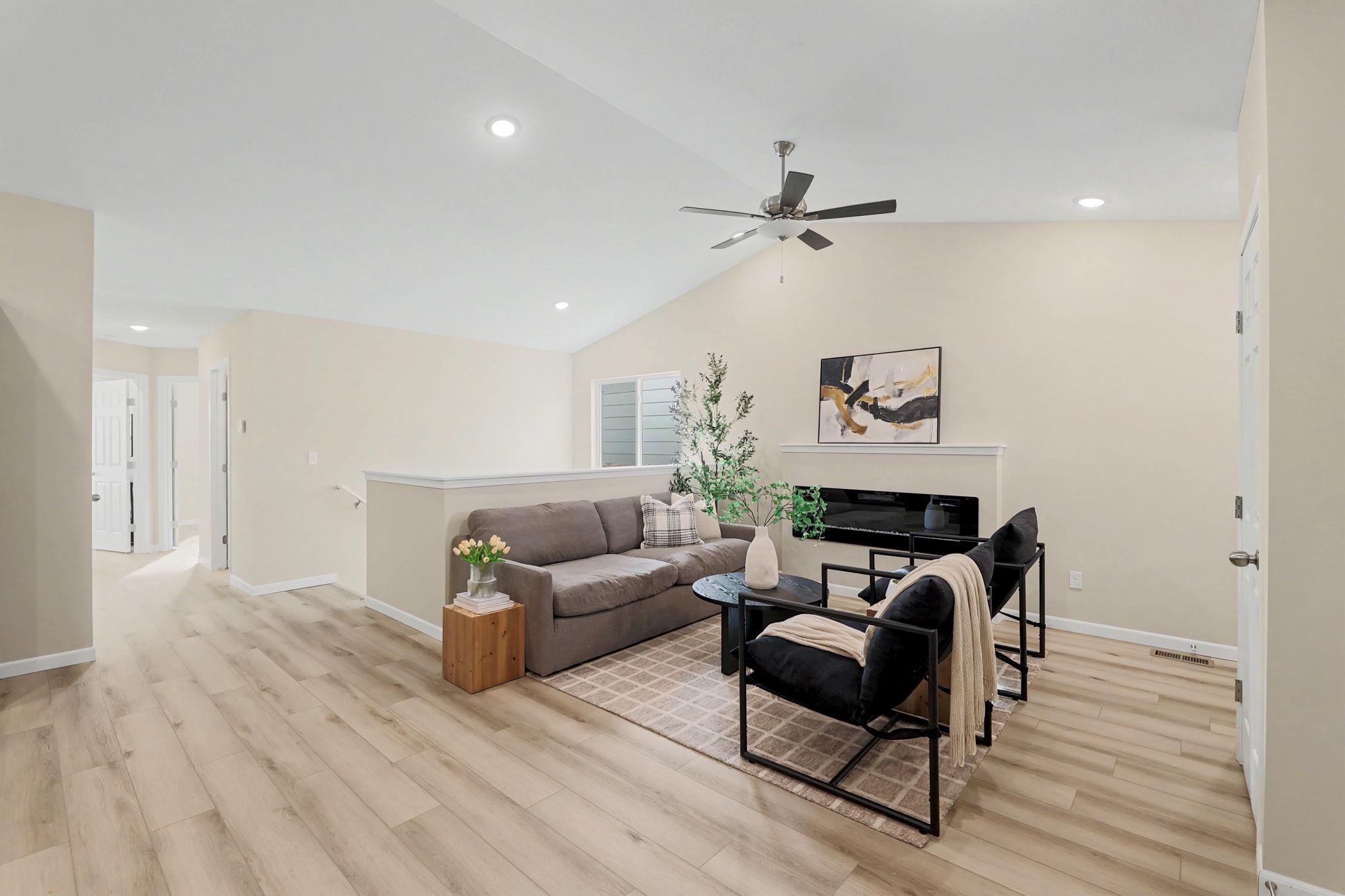 9285 E Fox Pointe Bel Aire KS 67226