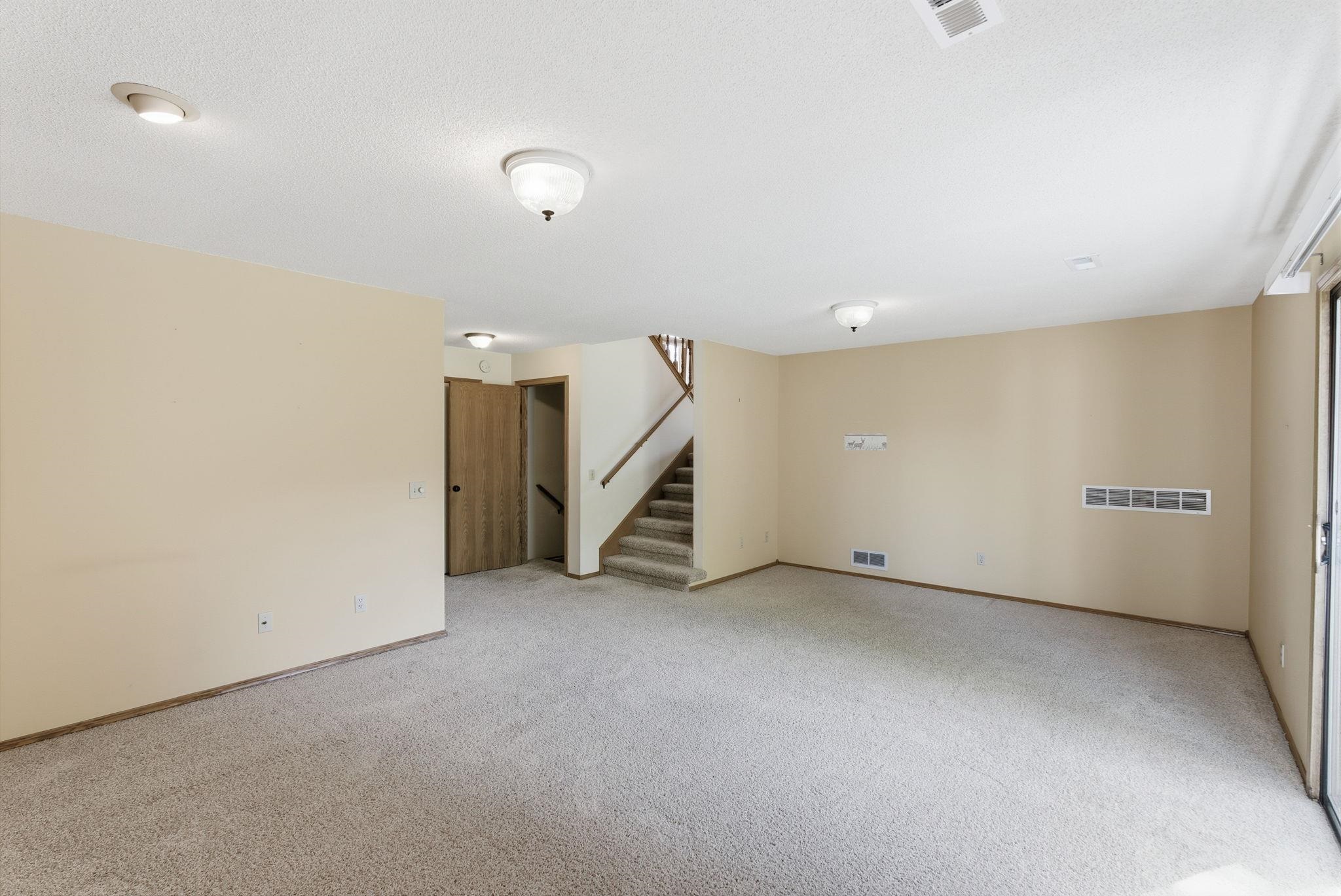4554 N Eagle Lake Drive Bel Aire KS 67220