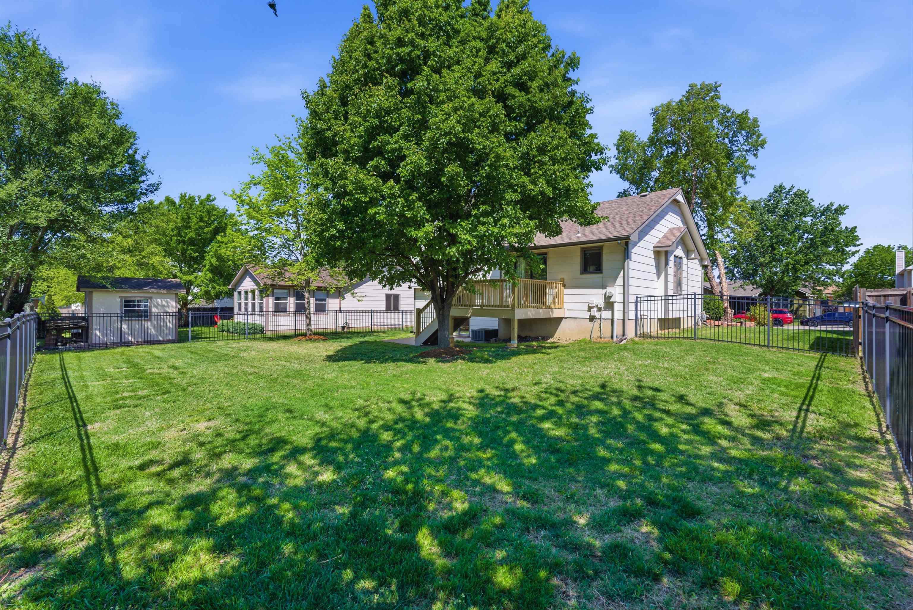 4554 N Eagle Lake Drive Bel Aire KS 67220