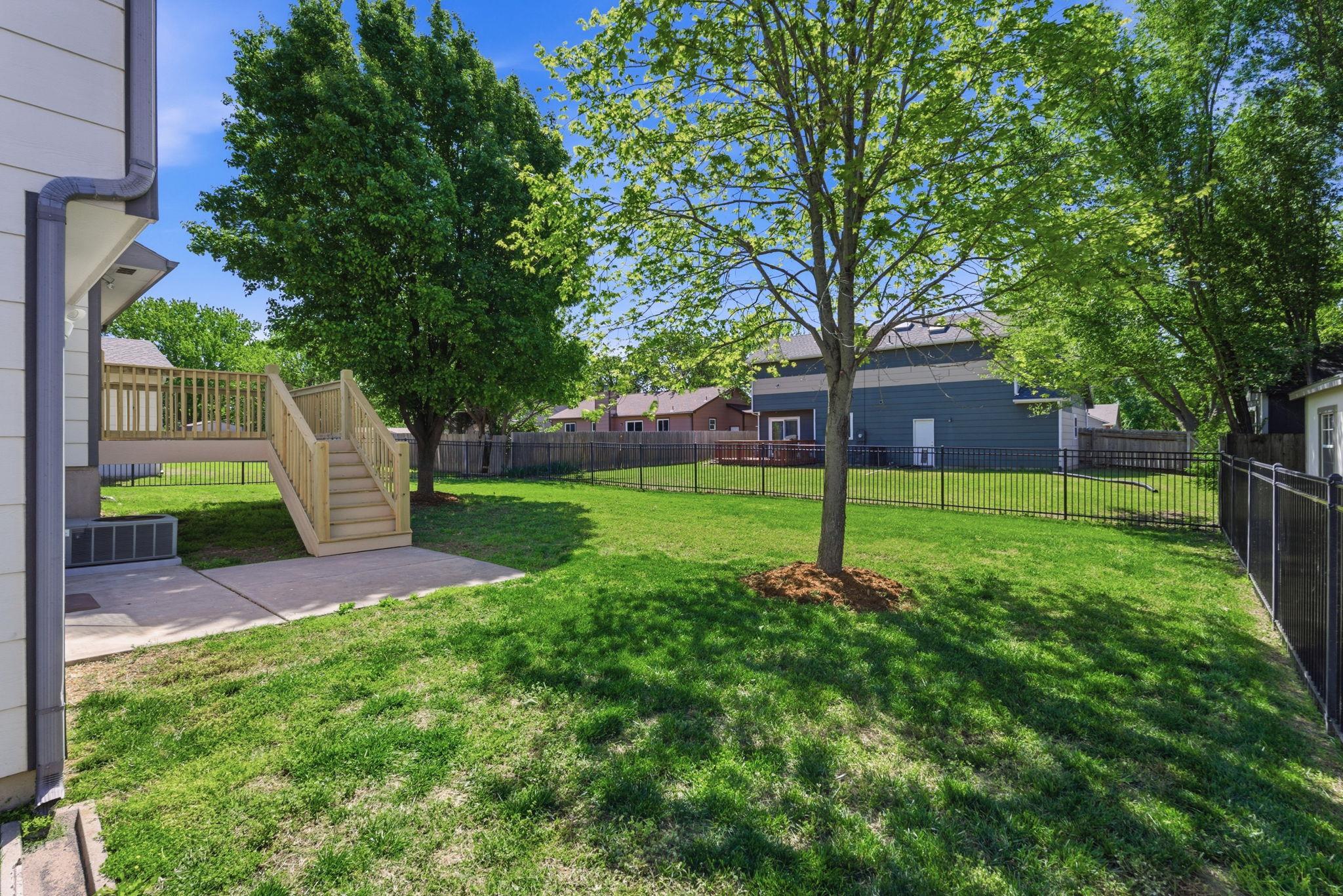 4554 N Eagle Lake Drive Bel Aire KS 67220