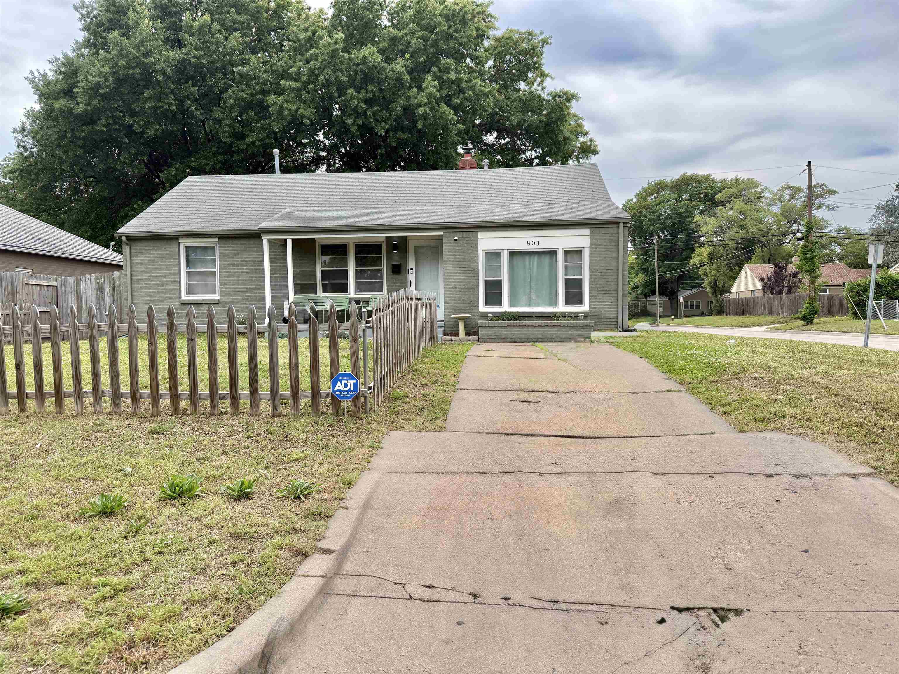 801 S Lightner Wichita KS 67218
