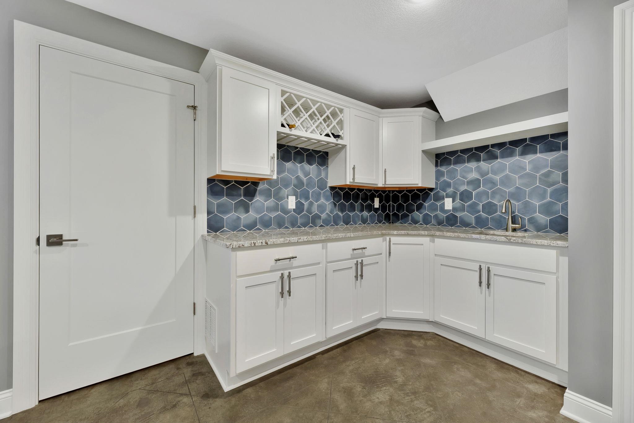 5009 N Saker Street Wichita KS 67219