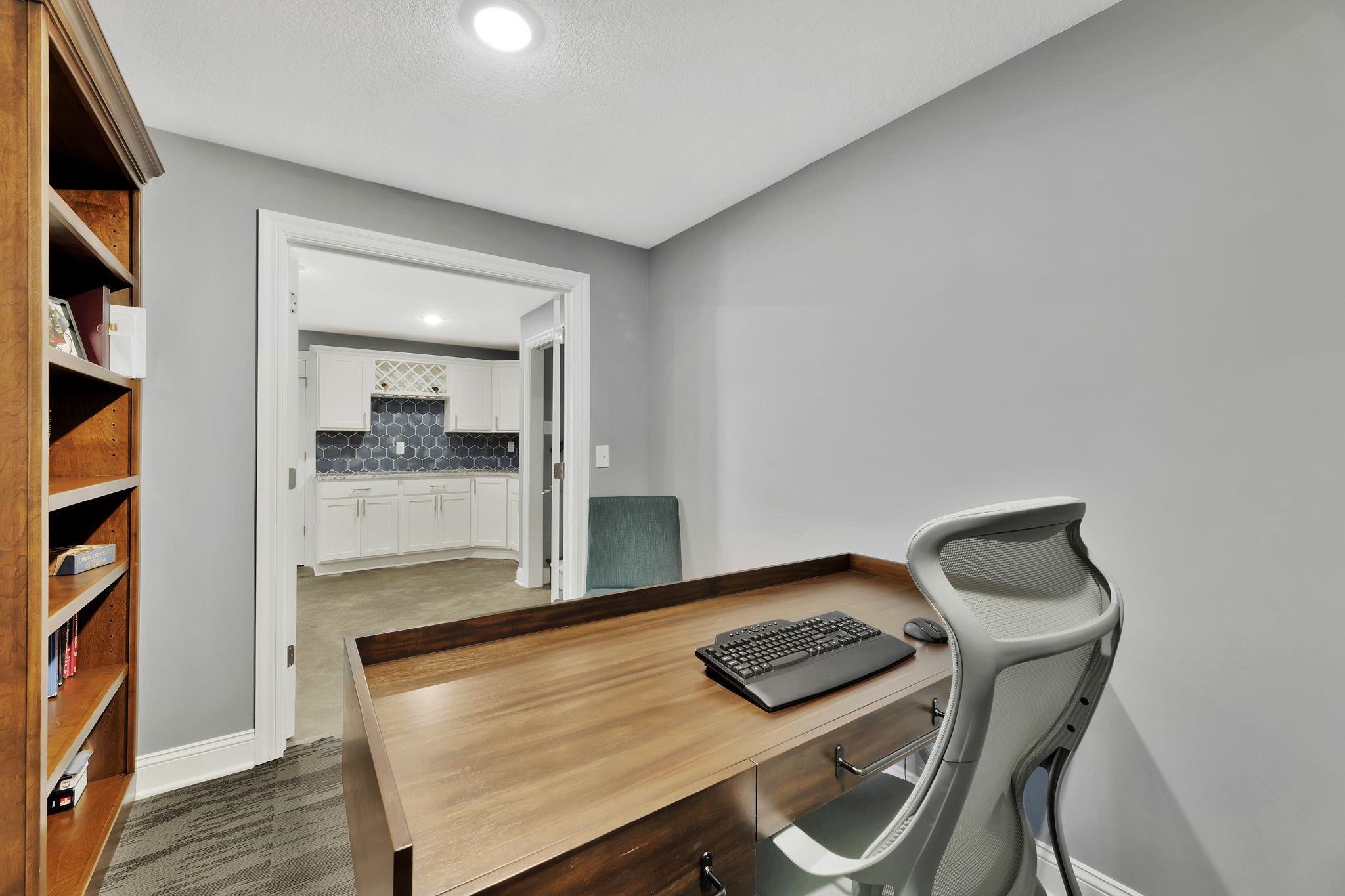 5009 N Saker Street Wichita KS 67219