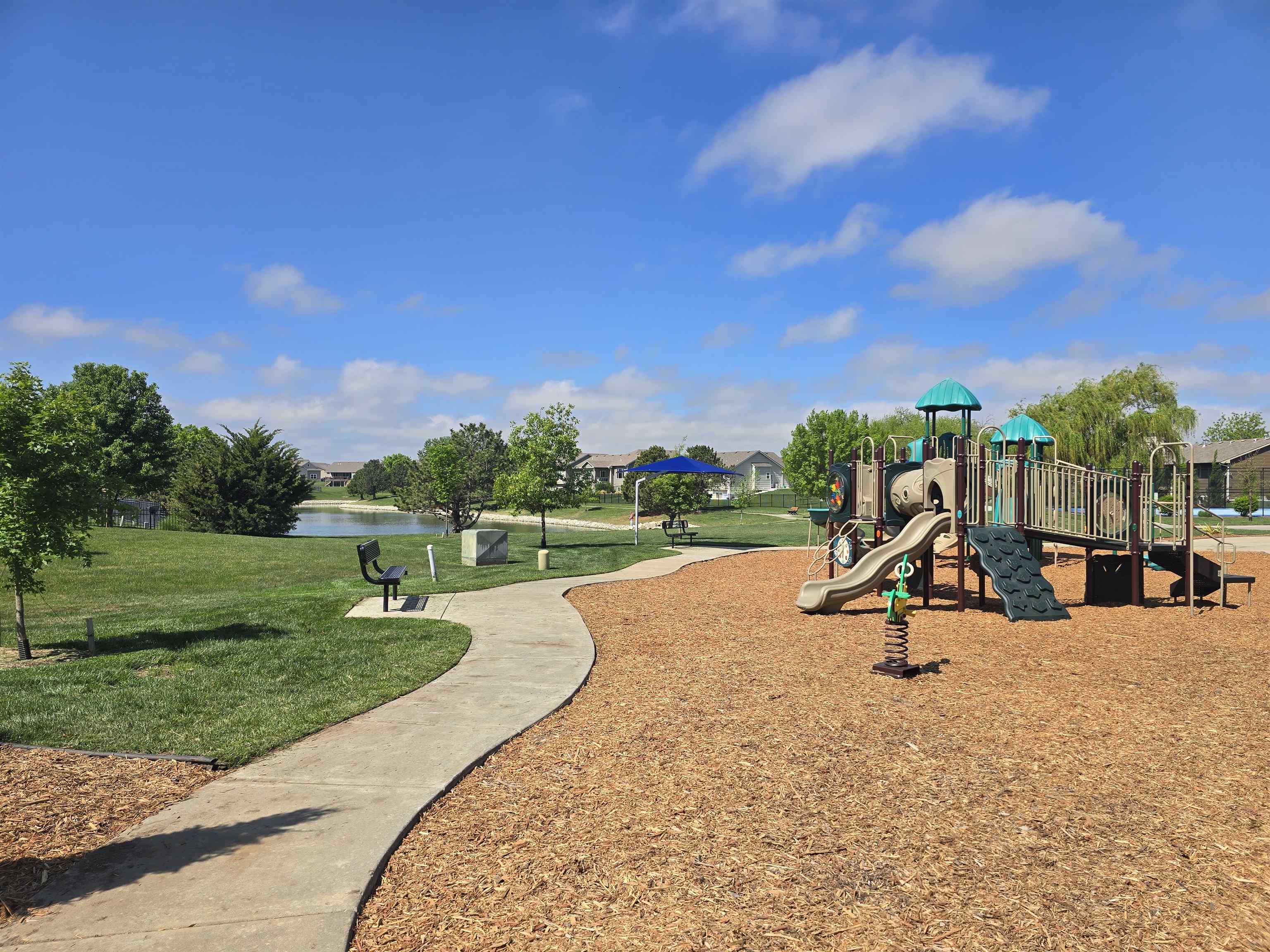 2717 S Westgate Wichita KS 67215