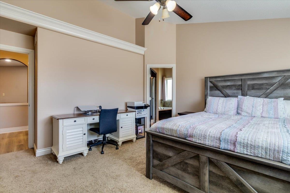 2717 S Westgate Wichita KS 67215