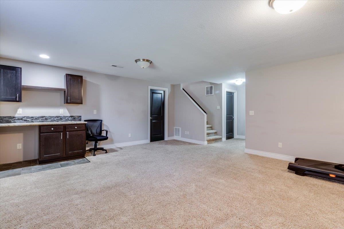 2717 S Westgate Wichita KS 67215