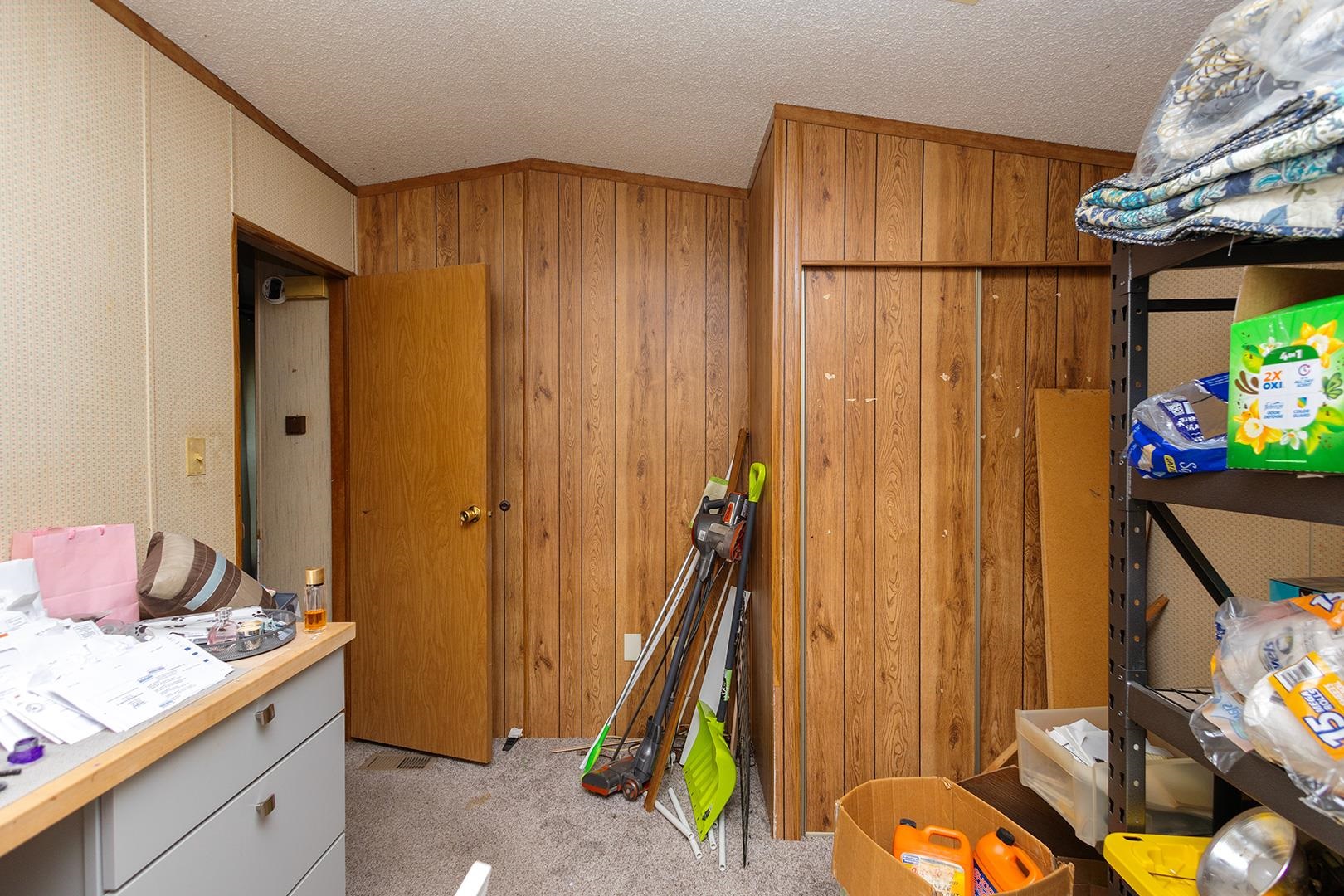 1633 S Vine Street Wichita KS 67213