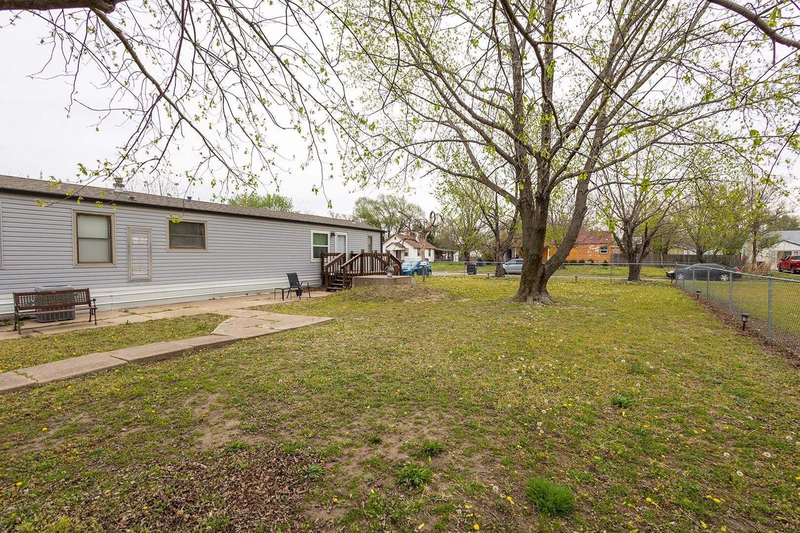 1633 S Vine Street Wichita KS 67213