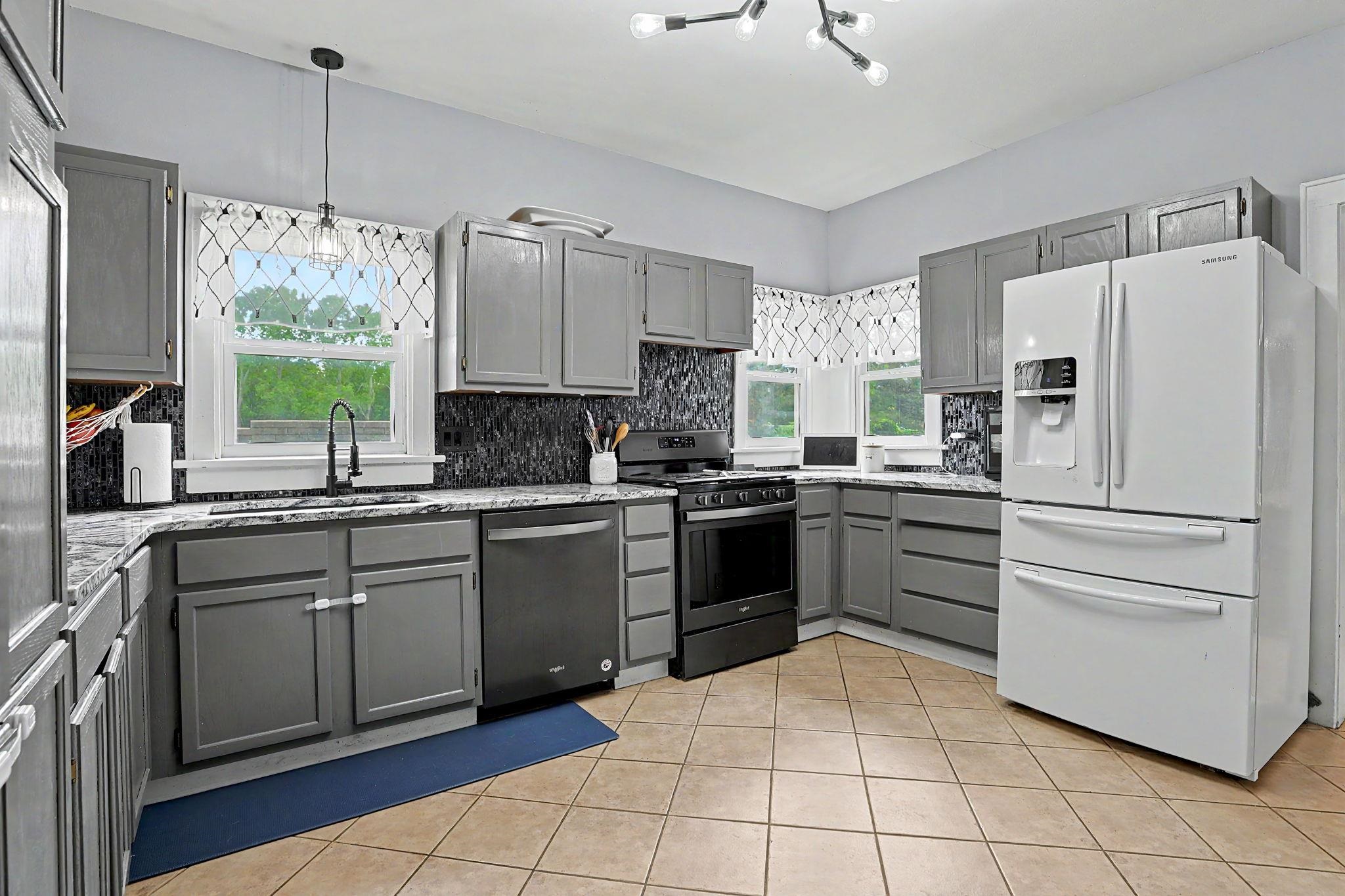 448 S Belmont Street Wichita KS 67218