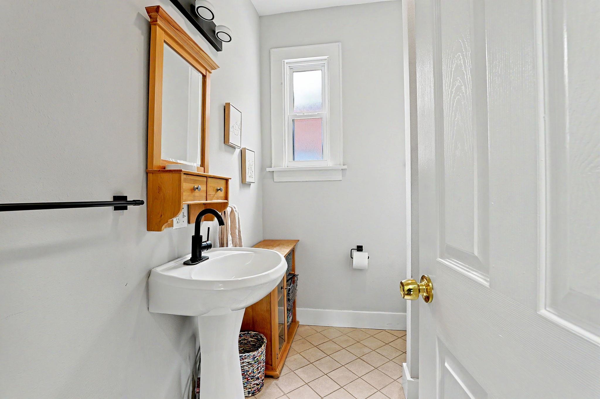 448 S Belmont Street Wichita KS 67218