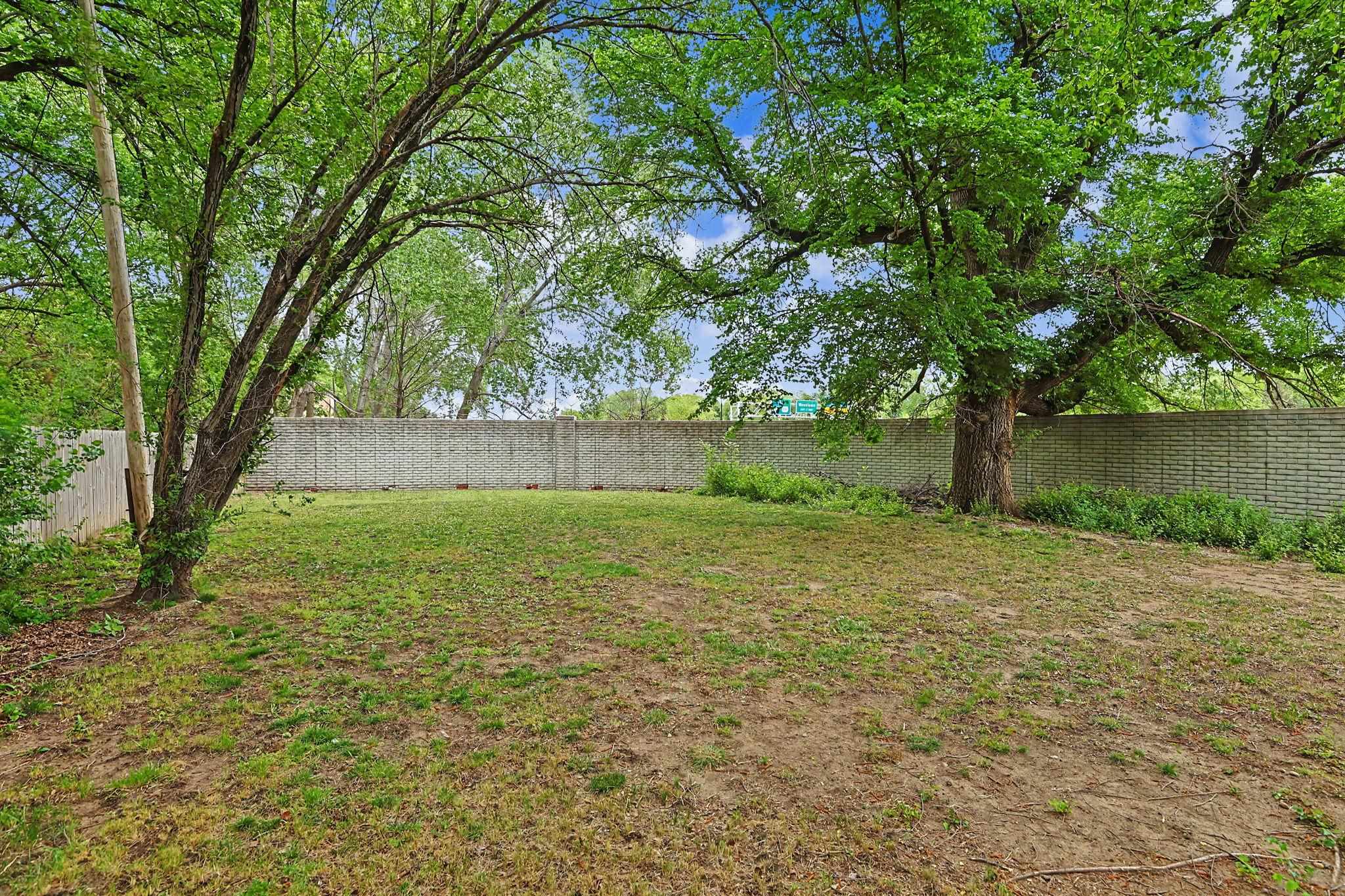 448 S Belmont Street Wichita KS 67218